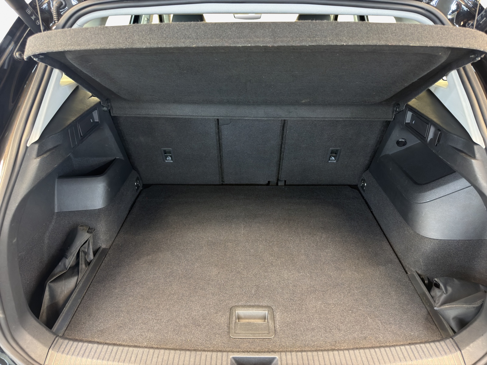 VW Tiguan 2.0 TSI DSG Life 4Motion-image-12