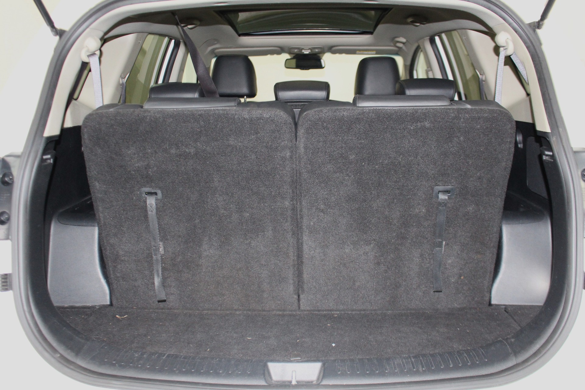 KIA Carens 1.7 CRDi Style-image-9