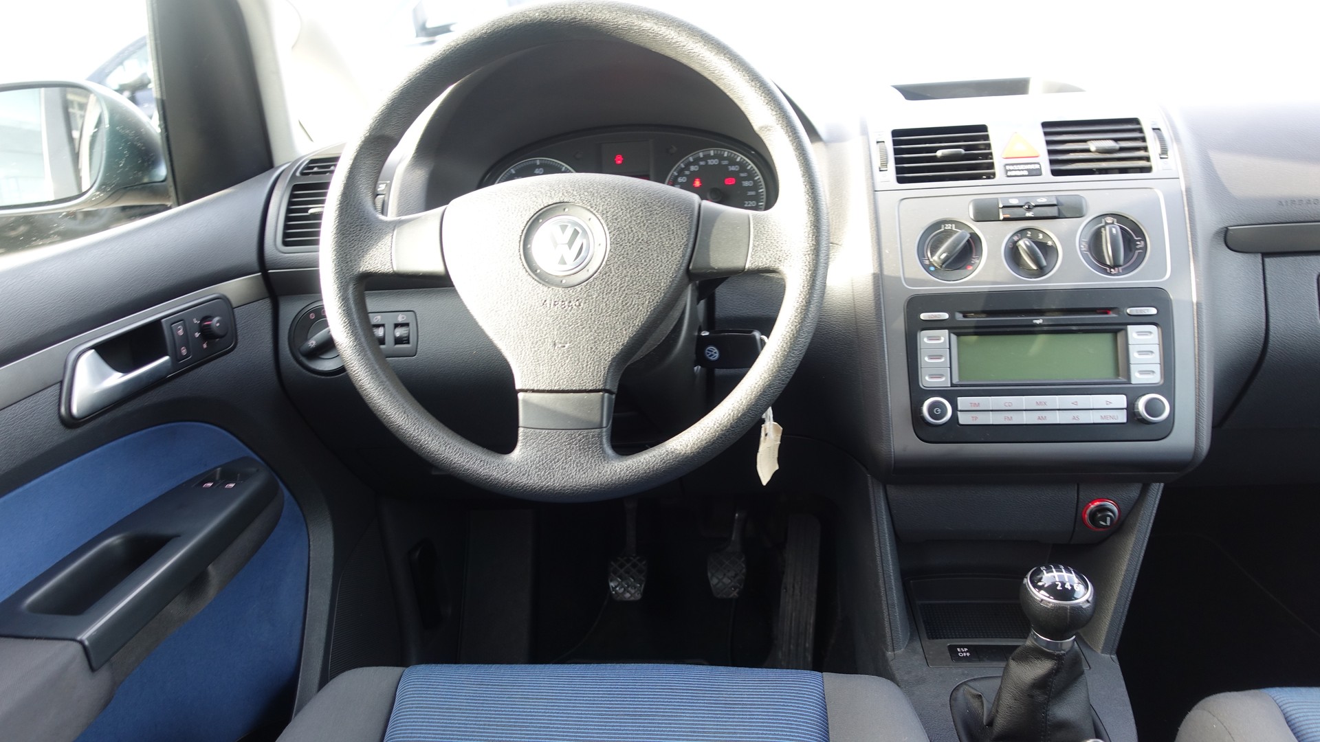 VW Touran 1.4 TSI Conceptline-image-6