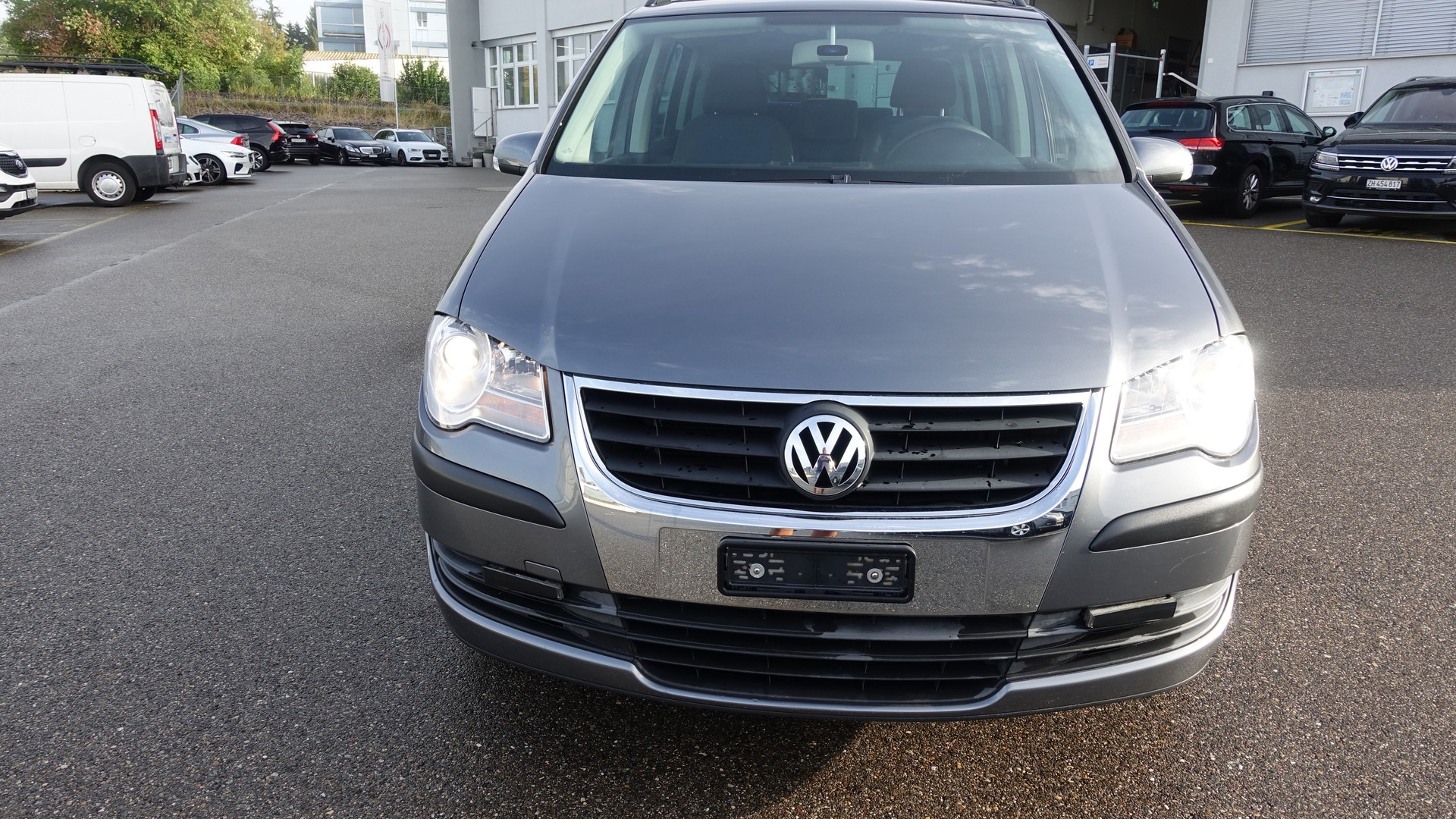 VW Touran 1.4 TSI Conceptline-image-10