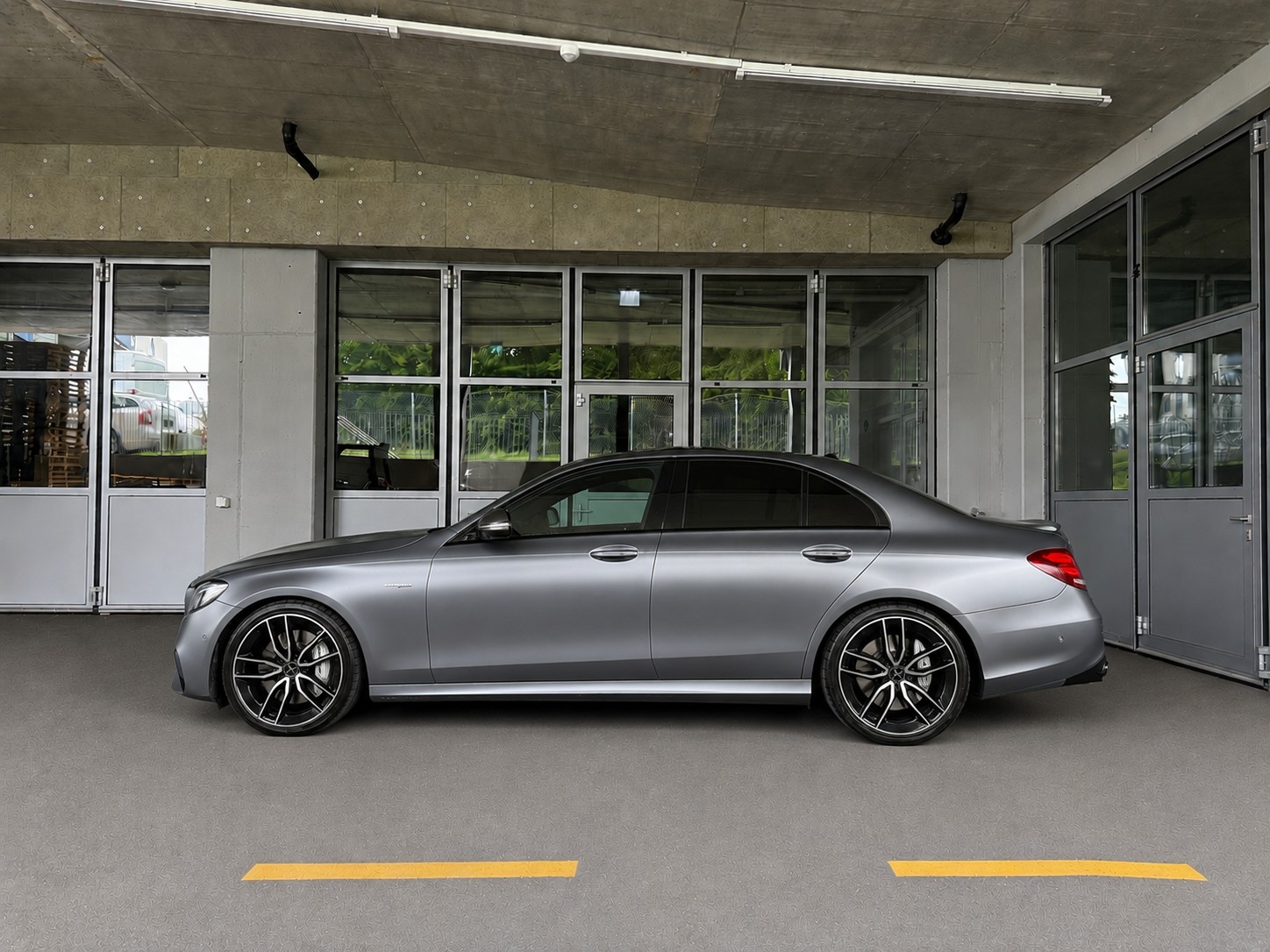 MERCEDES-BENZ E 53 AMG 4Matic+ Speedshift MCT-image-5