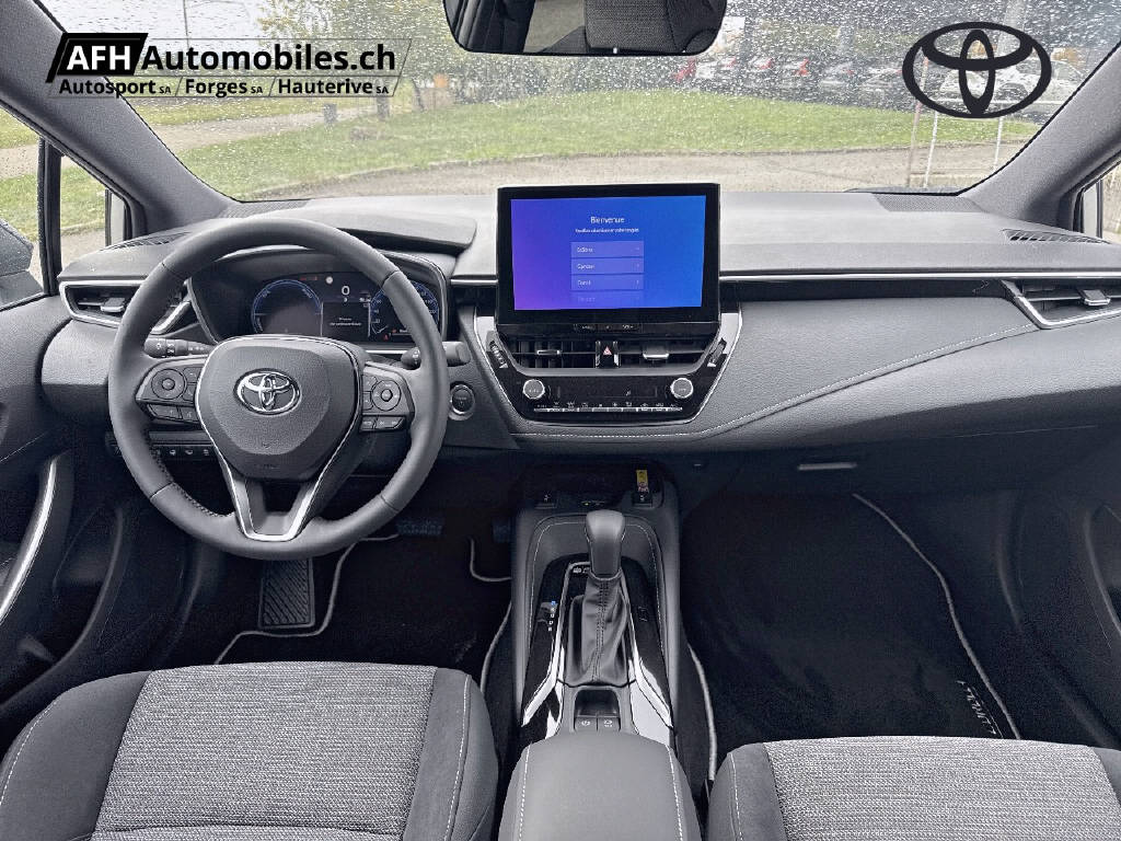 TOYOTA Corolla Touring Sports 1.8 HSD Trend-image-17
