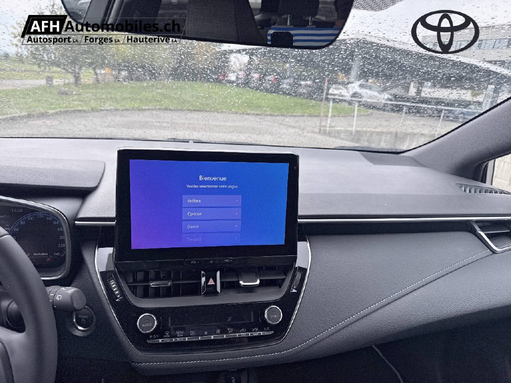TOYOTA Corolla Touring Sports 1.8 HSD Trend-image-12