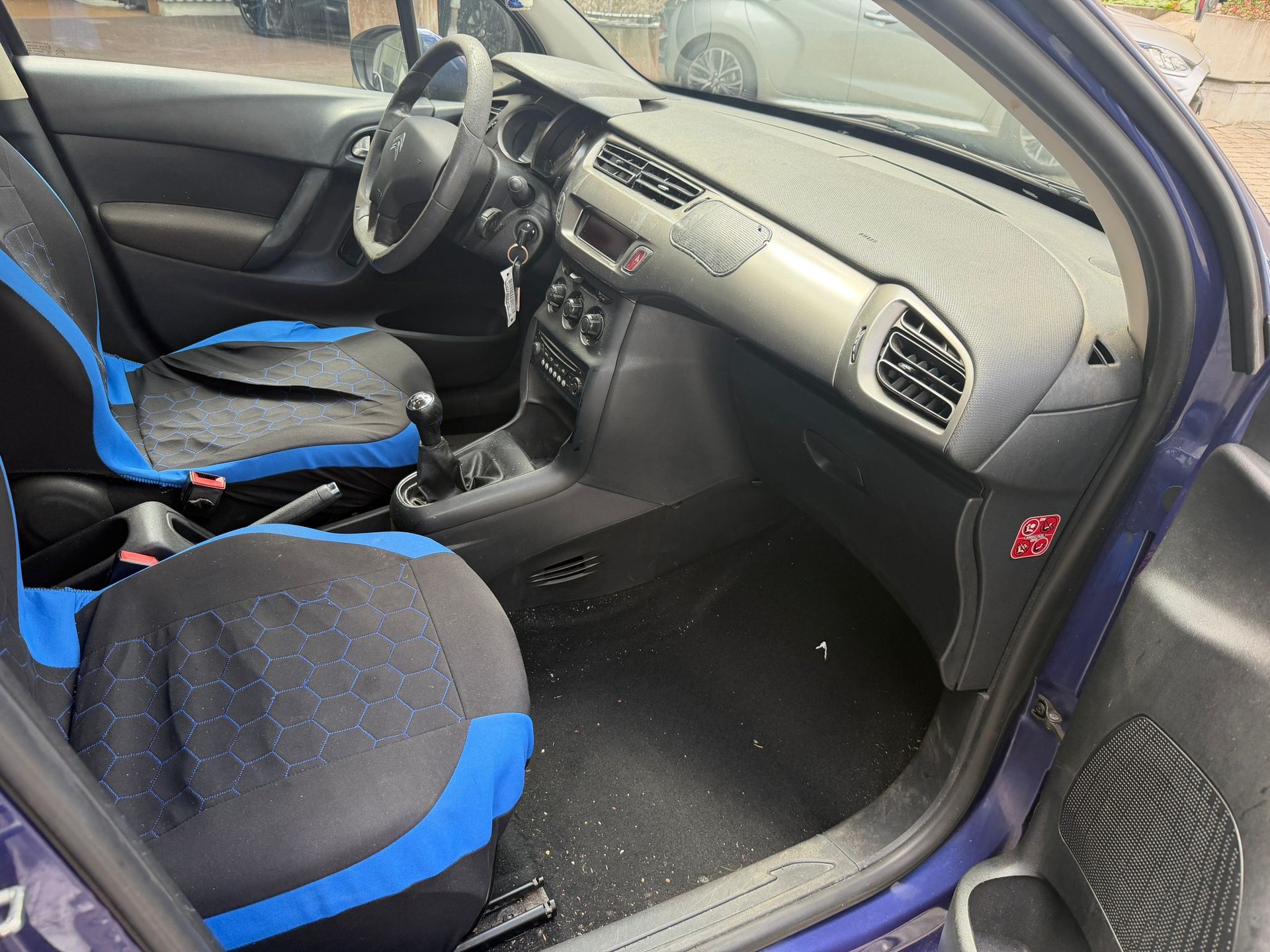 CITROEN C3 1.2i Sélection-image-14