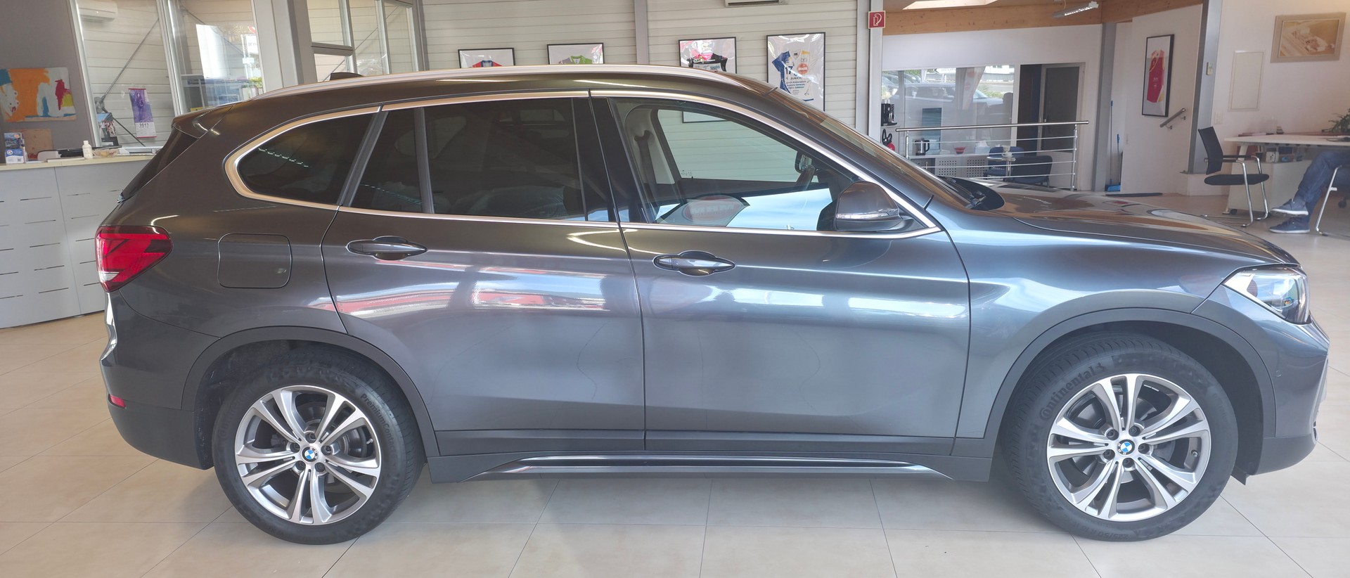 BMW X1 xDrive 18d Steptronic-image-3