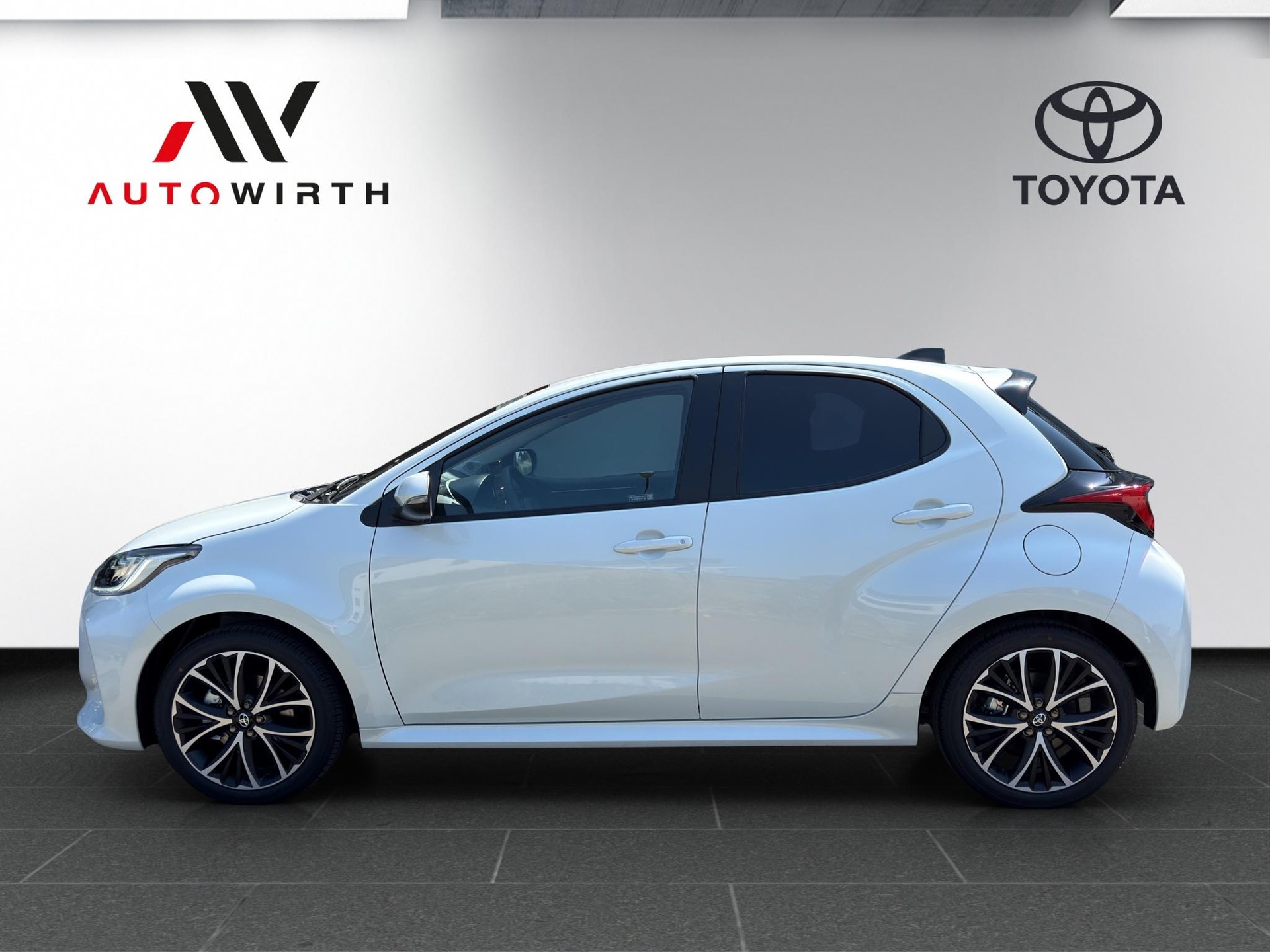 TOYOTA Yaris 1.5 VVT-i HSD Trend-image-7