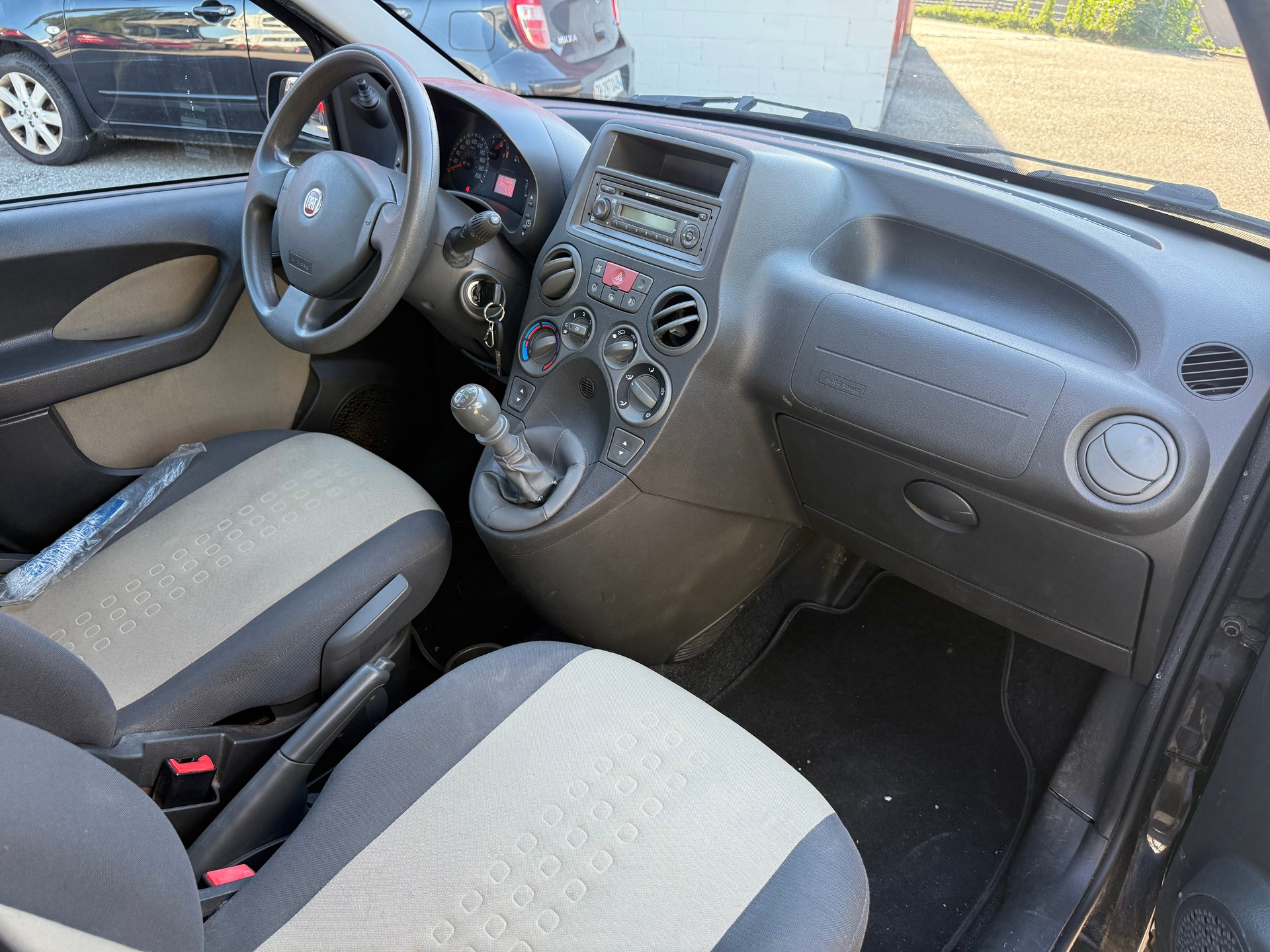 FIAT Panda 1.2 Dynamic plus-image-9