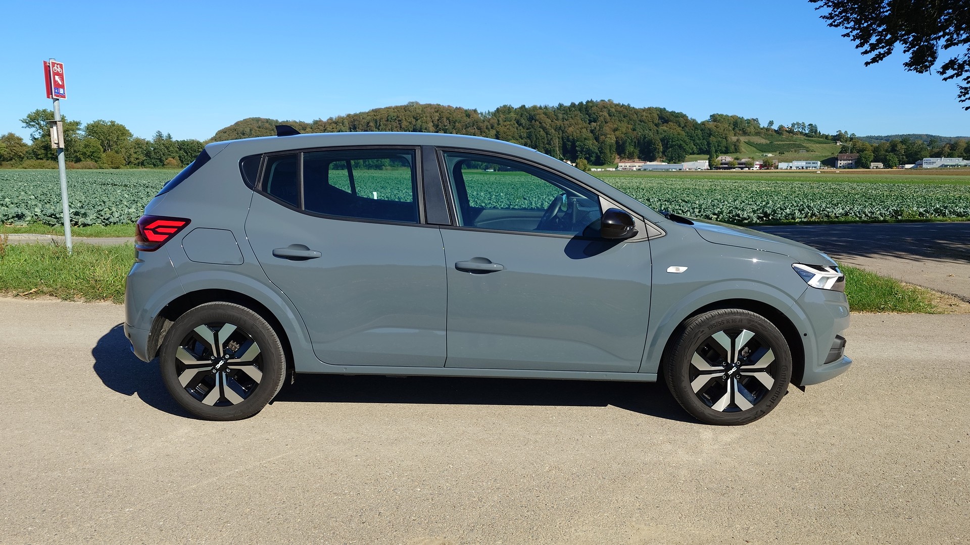 DACIA Sandero TCe 90 Journey-image-6