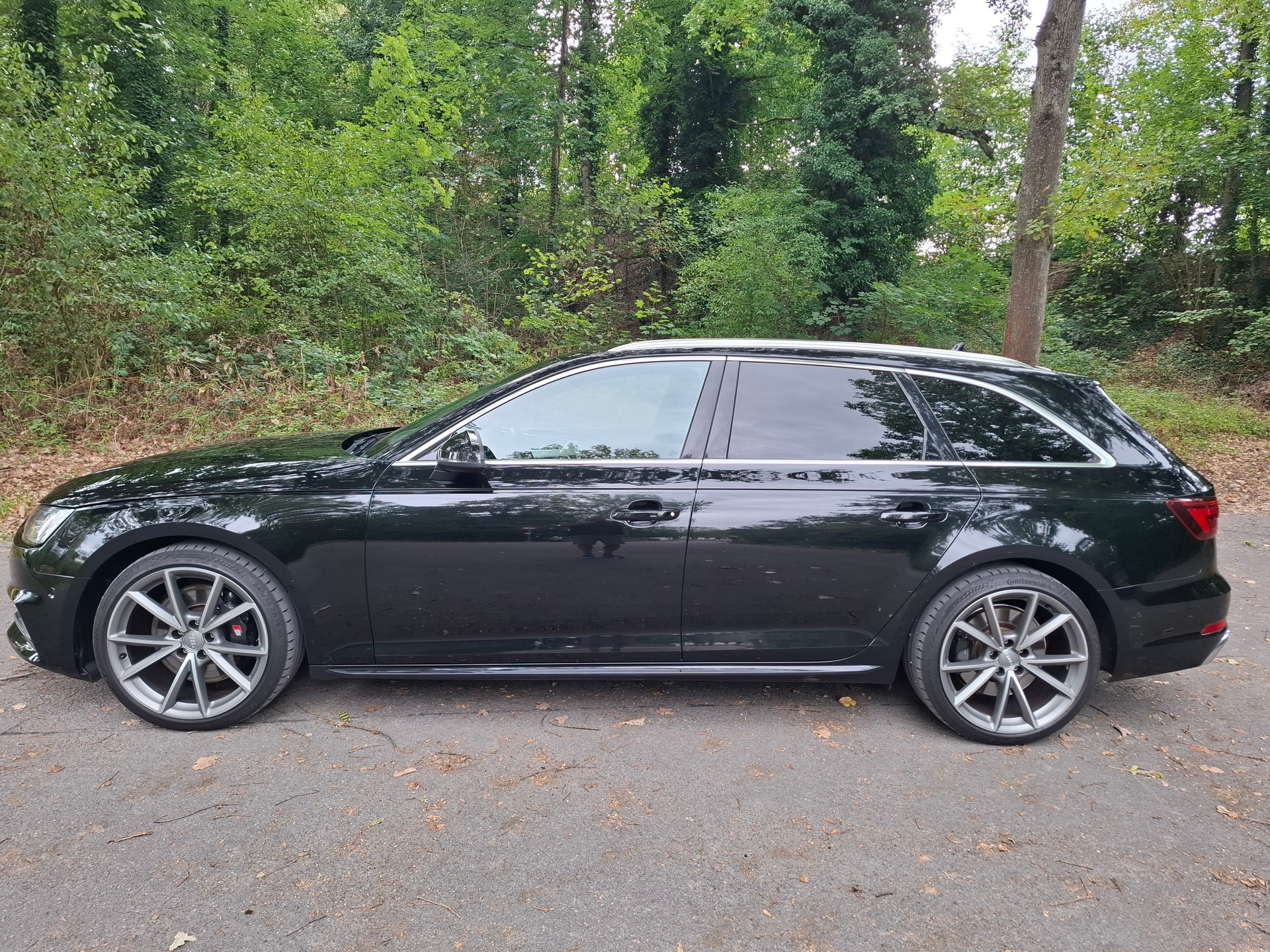 AUDI S4 Avant 3.0 TFSI quattro tiptronic-image-12