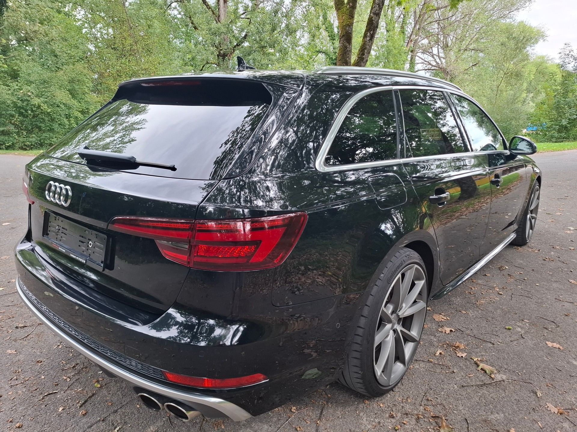 AUDI S4 Avant 3.0 TFSI quattro tiptronic-image-14