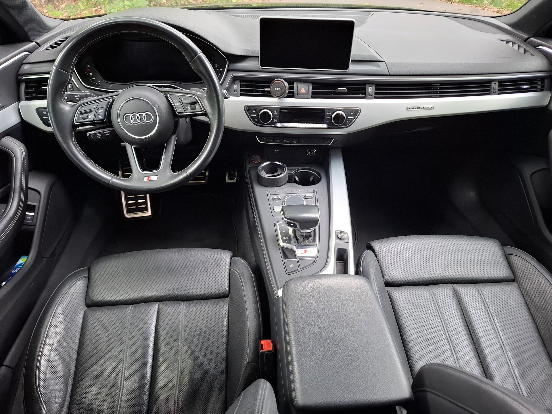 AUDI S4 Avant 3.0 TFSI quattro tiptronic-image-9