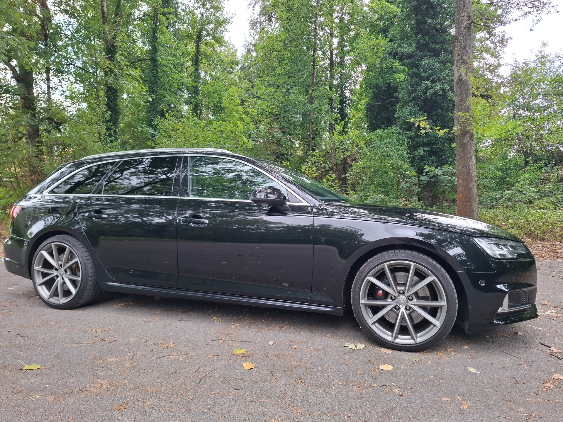 AUDI S4 Avant 3.0 TFSI quattro tiptronic-image-11