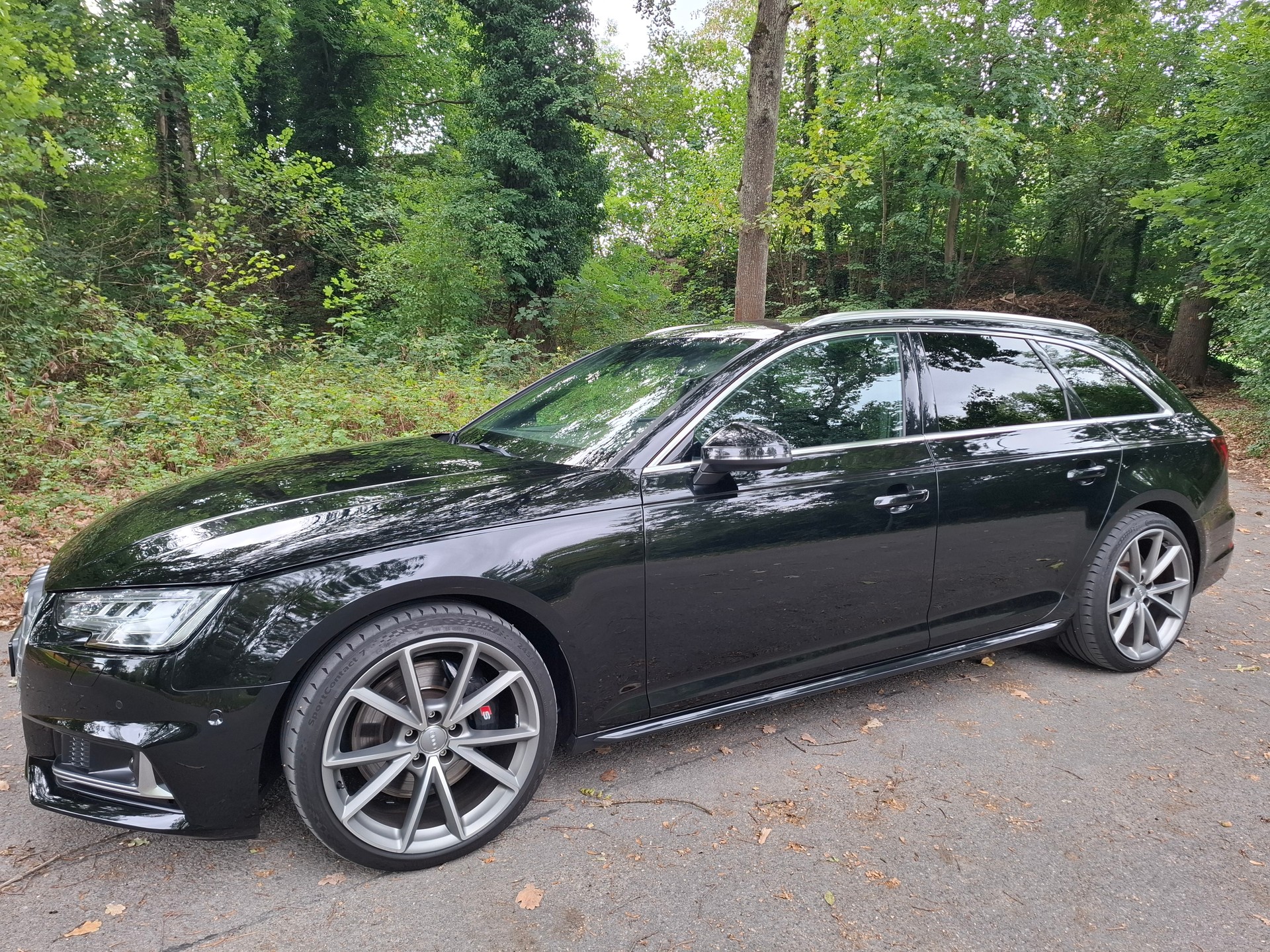 AUDI S4 Avant 3.0 TFSI quattro tiptronic-image-0