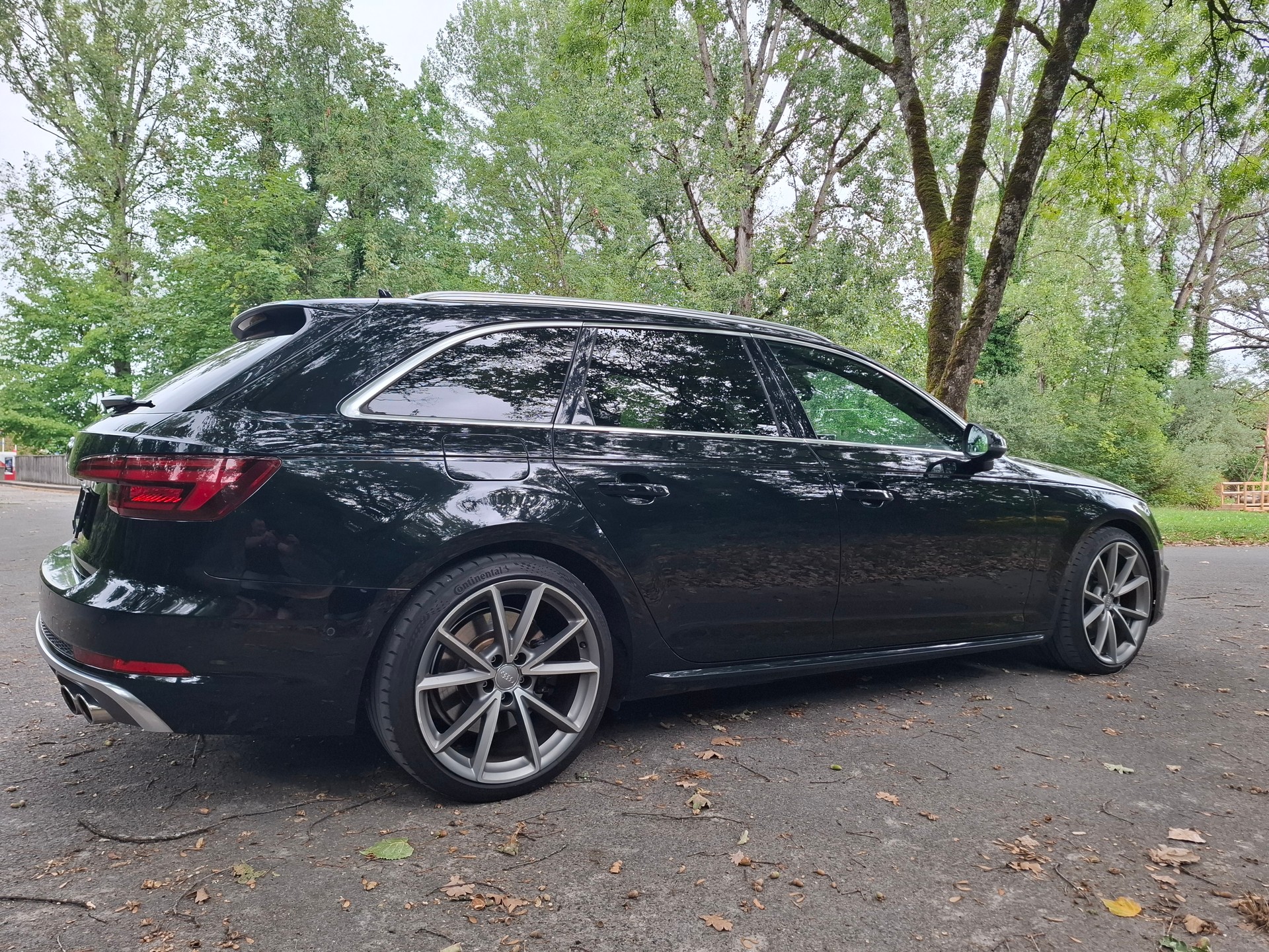 AUDI S4 Avant 3.0 TFSI quattro tiptronic-image-1