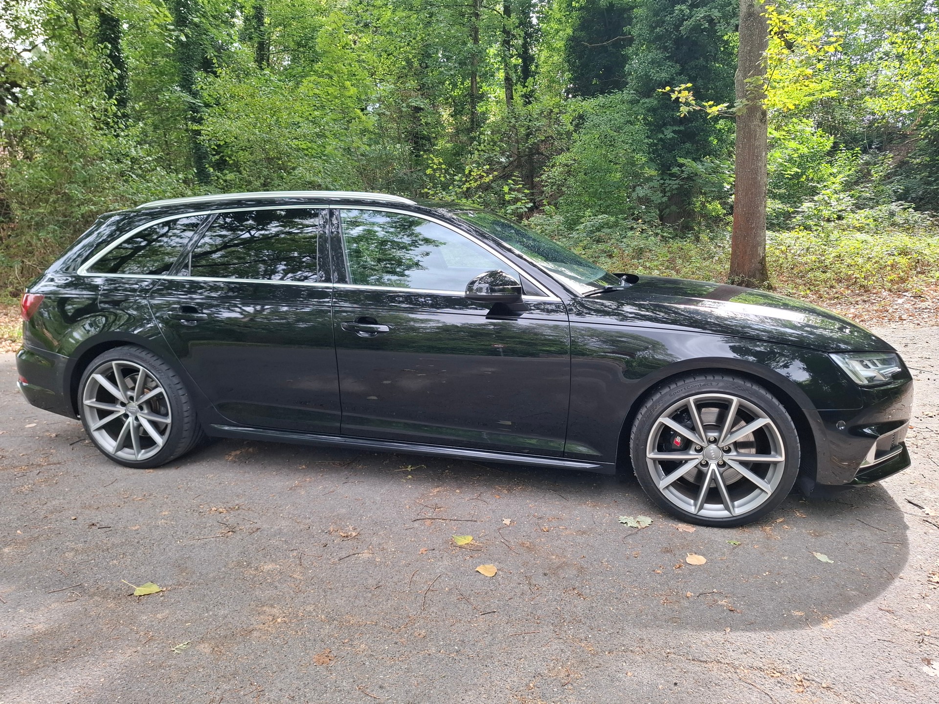 AUDI S4 Avant 3.0 TFSI quattro tiptronic-image-19