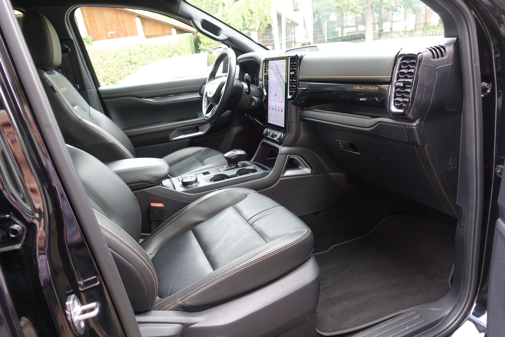 FORD Ranger Wildtrak 2.0 Eco Blue e-4WD Automat-image-15