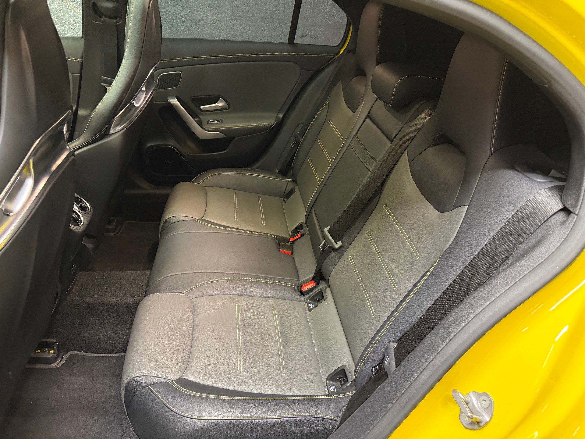 MERCEDES-BENZ A 45 S AMG 4Matic+ Speedshift-image-8