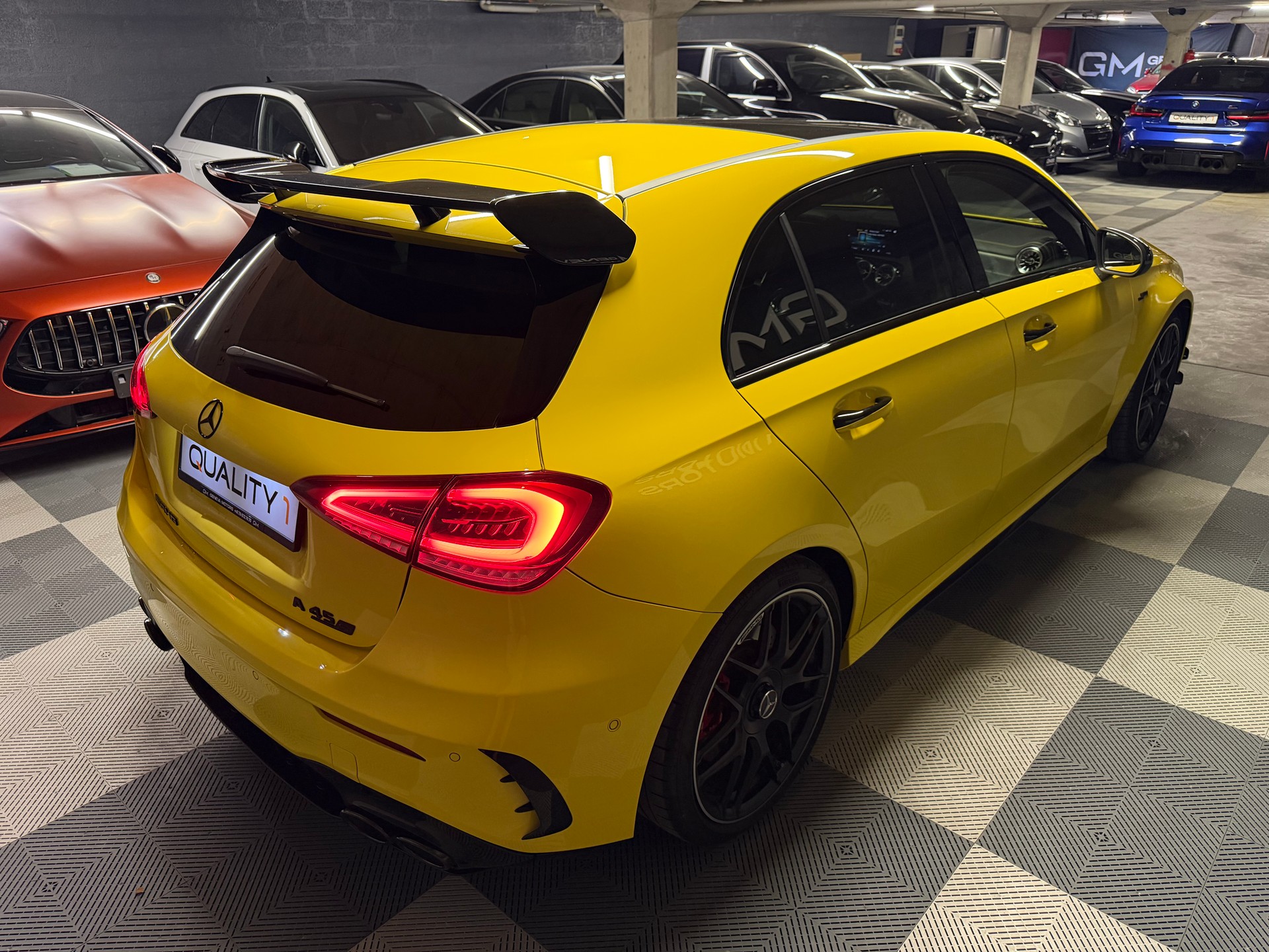 MERCEDES-BENZ A 45 S AMG 4Matic+ Speedshift-image-3