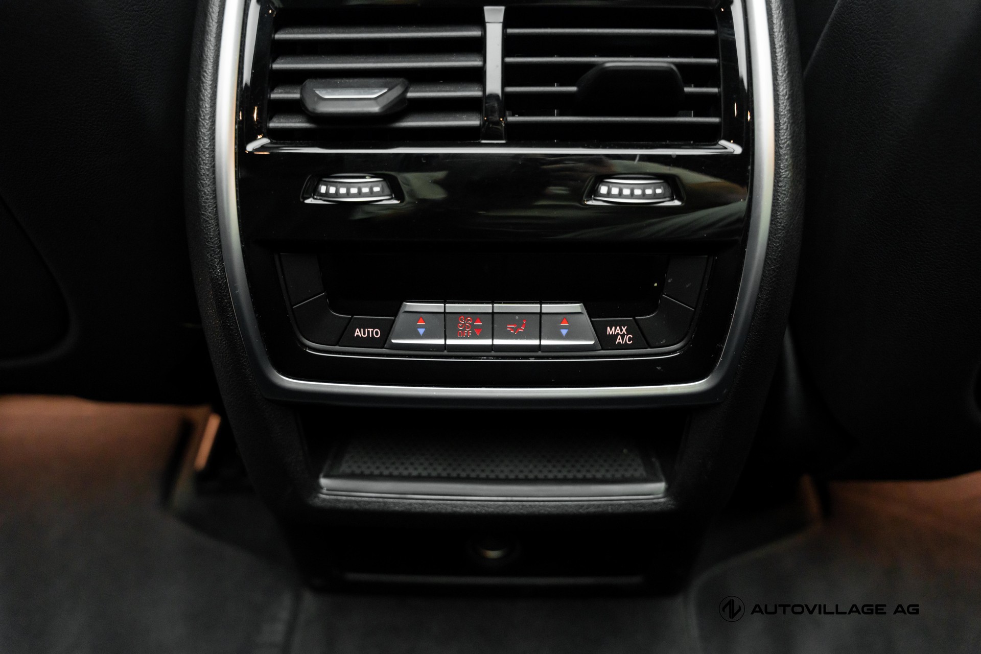 BMW X5 xDrive45e M Sport Steptronic-image-10