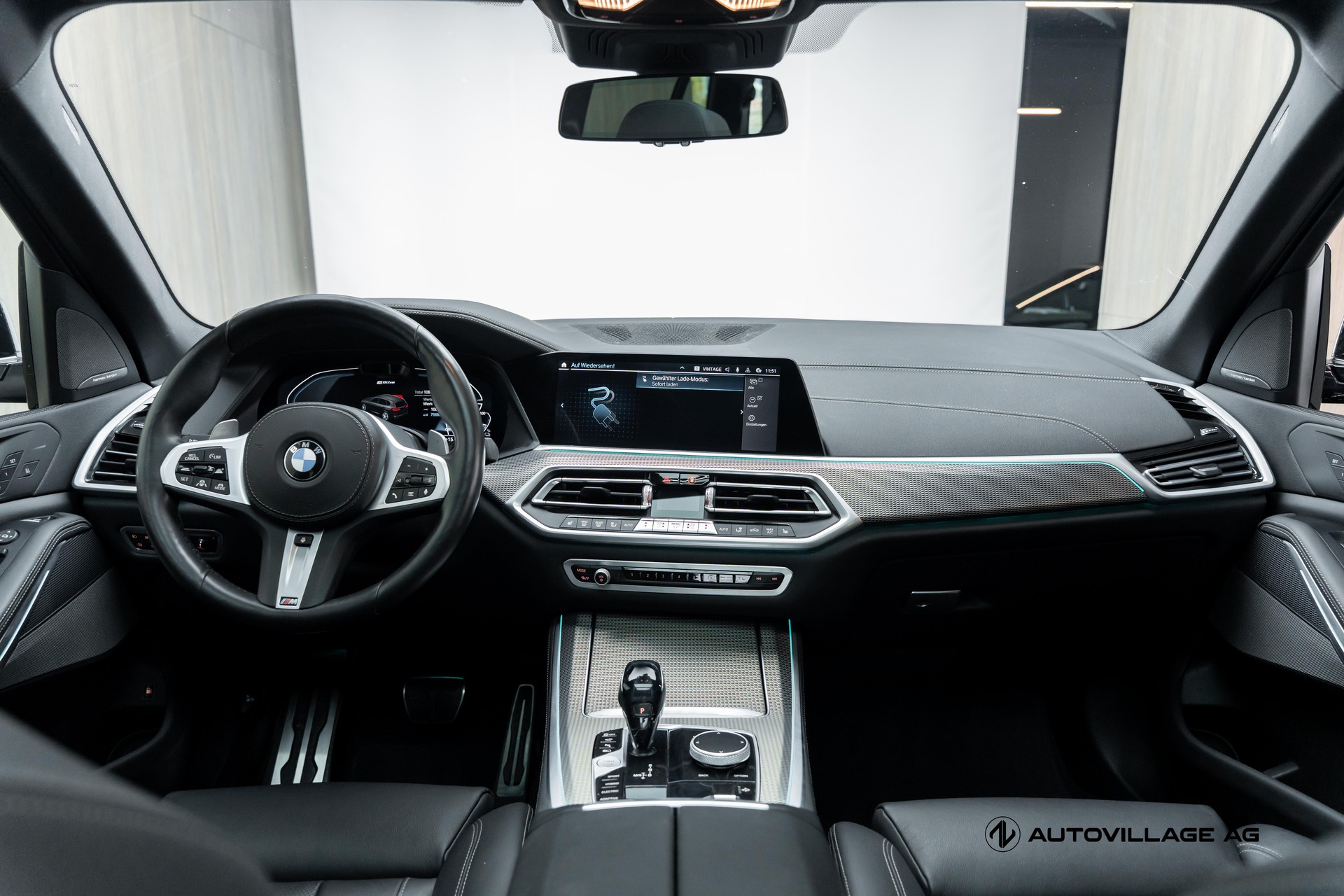 BMW X5 xDrive45e M Sport Steptronic-showroom-element-2