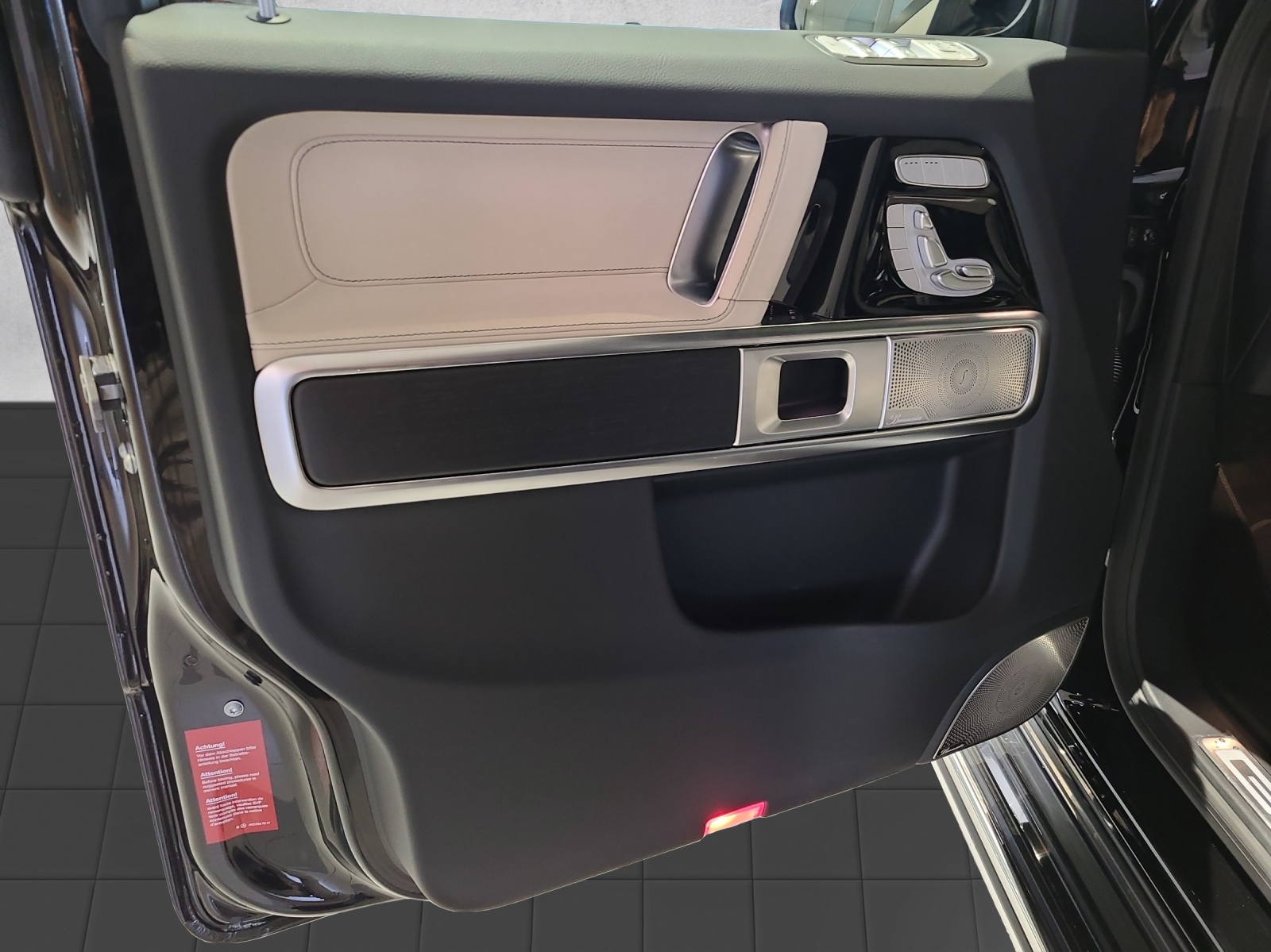 MERCEDES-BENZ G 450 d AMG Line W465-image-14