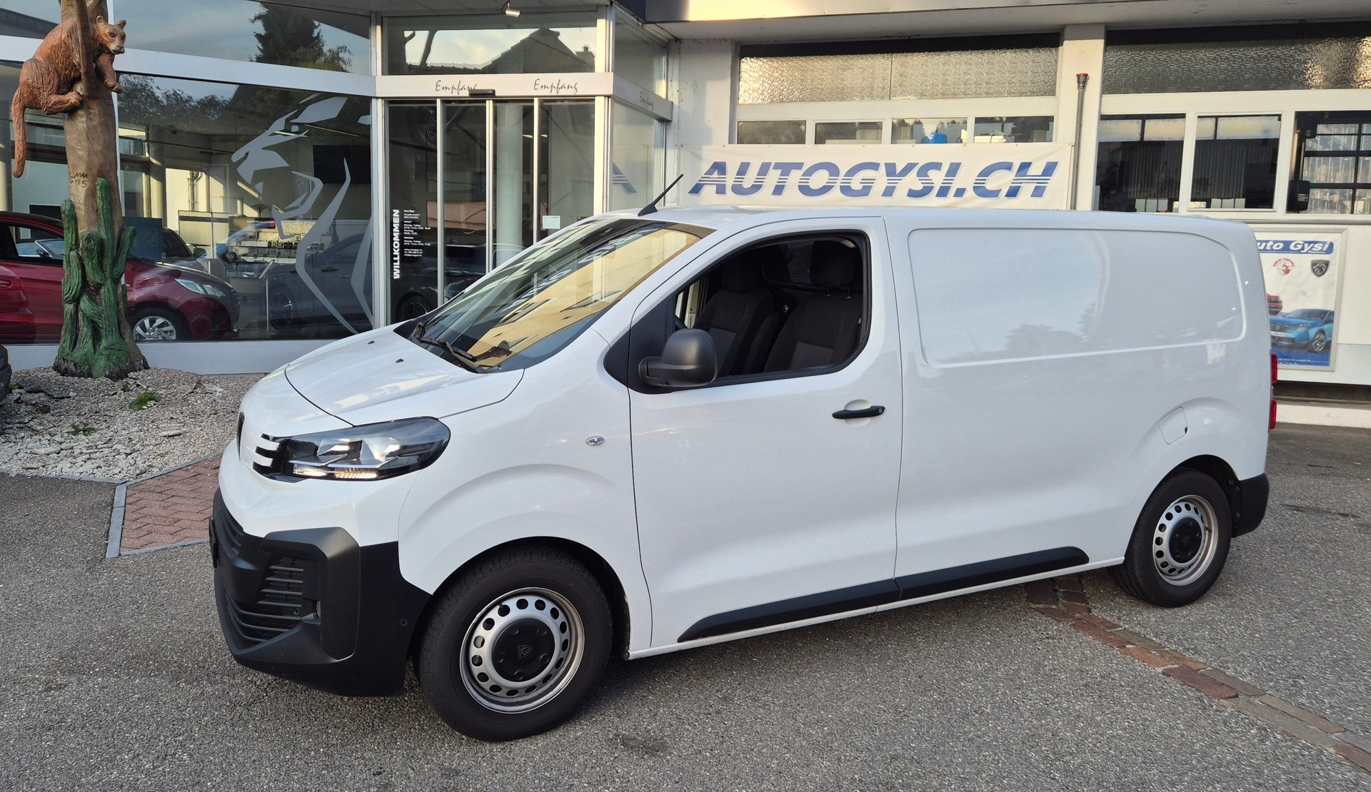 PEUGEOT Expert HDi145 *Vollausstattung* mit Bott Ausbau-image-13