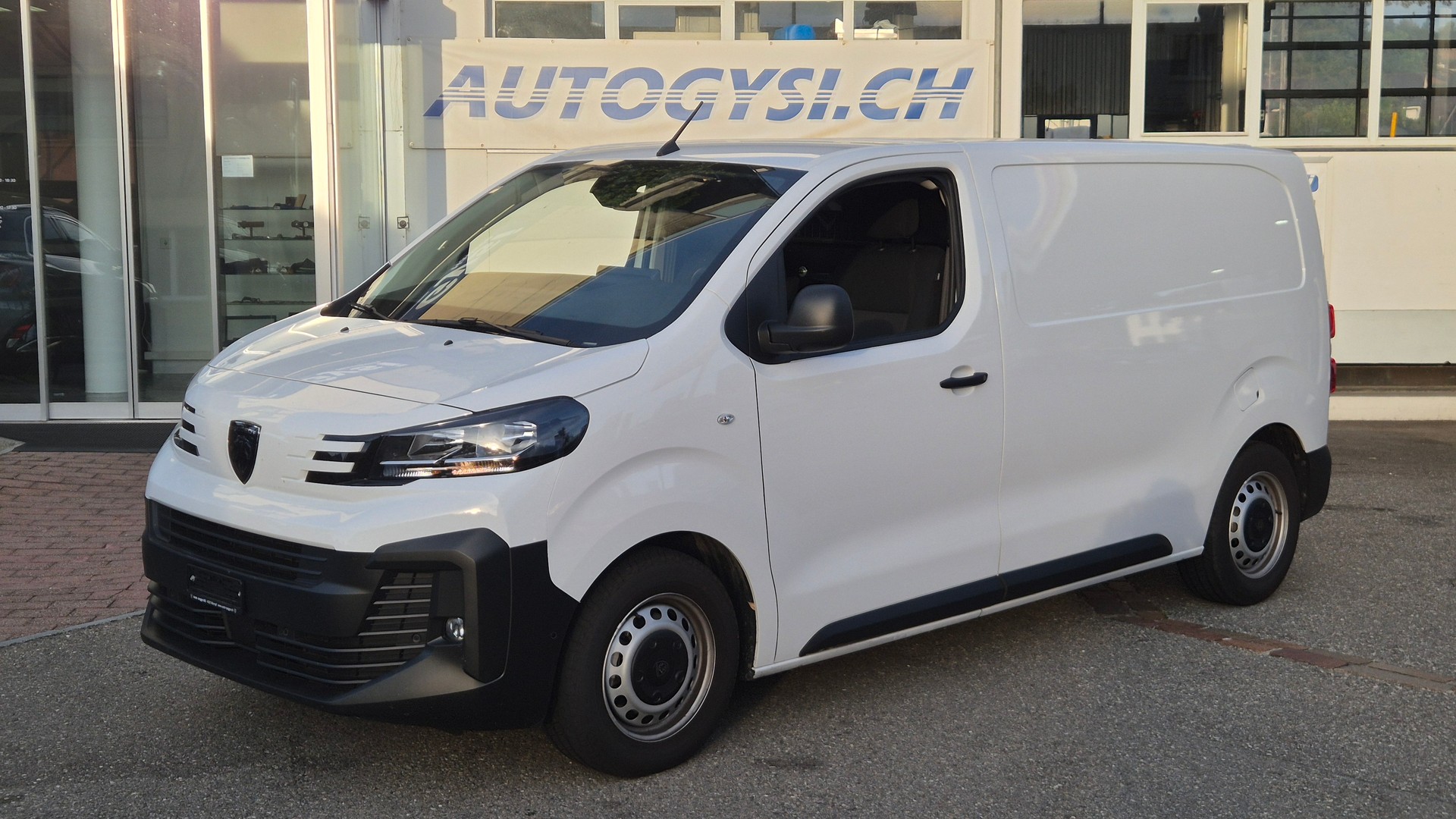 PEUGEOT Expert HDi145 *Vollausstattung* mit Bott Ausbau
