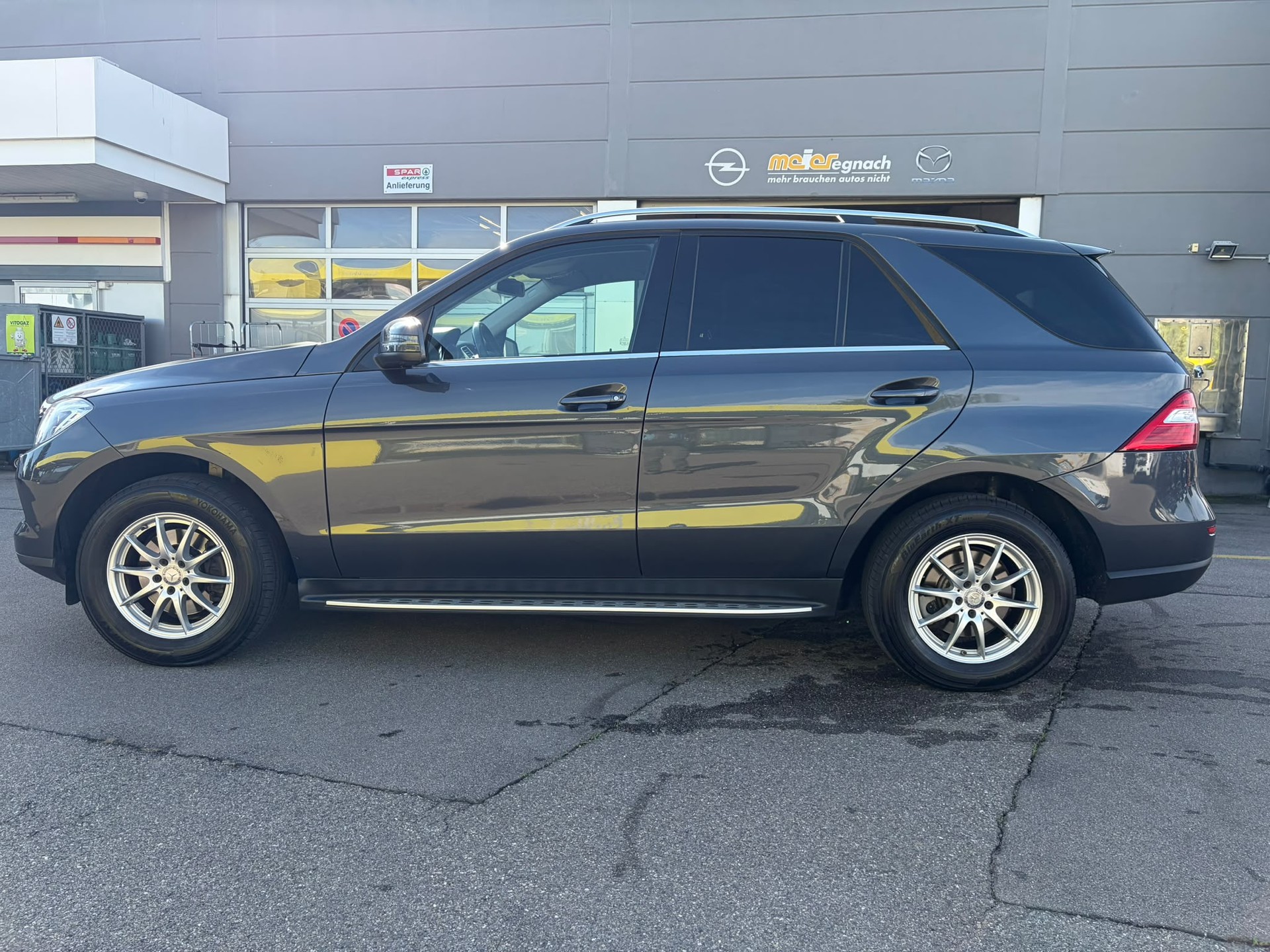 MERCEDES-BENZ ML 250 BlueTEC Executive 4Matic 7G-Tronic-image-3