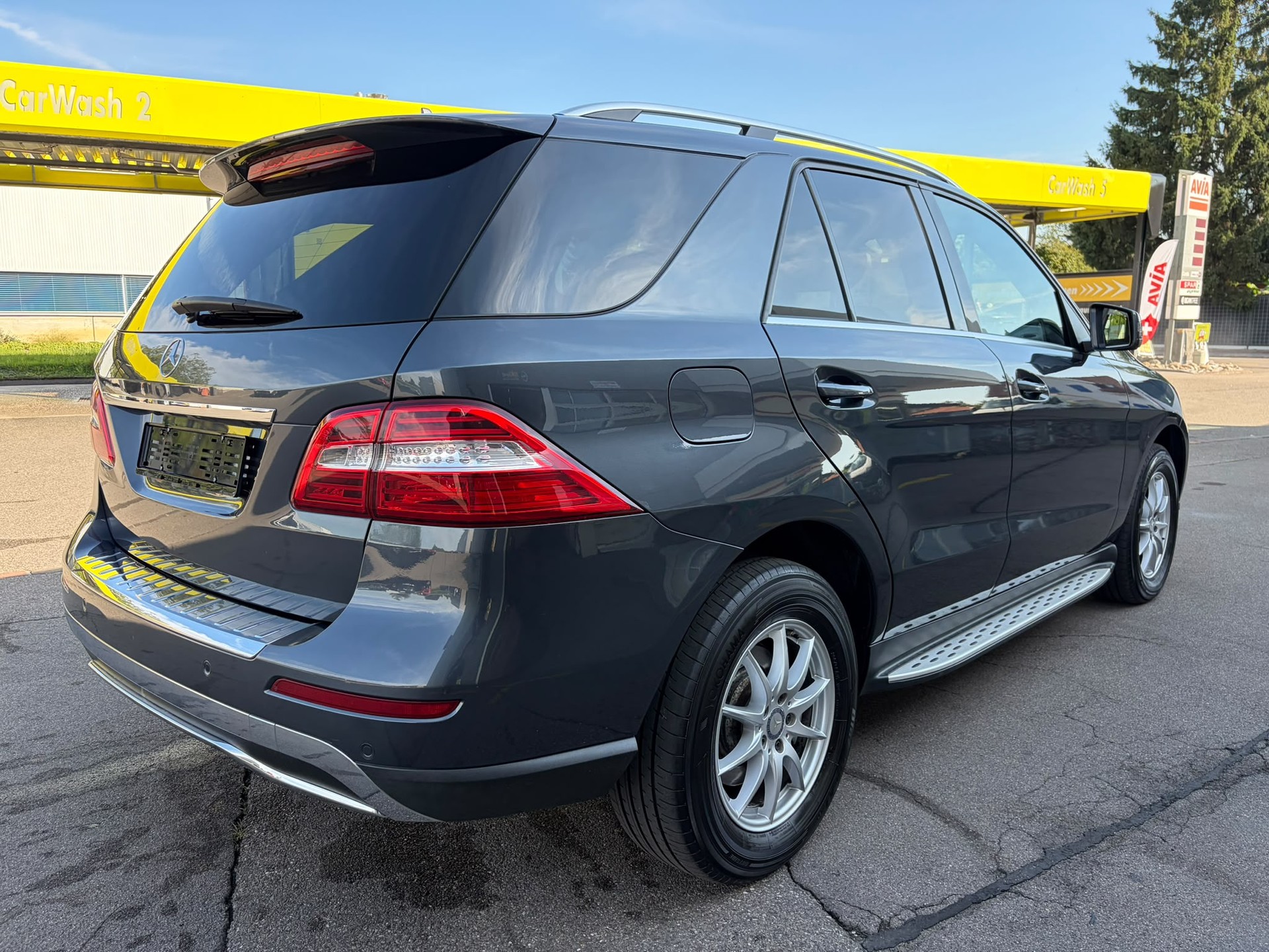 MERCEDES-BENZ ML 250 BlueTEC Executive 4Matic 7G-Tronic-image-8