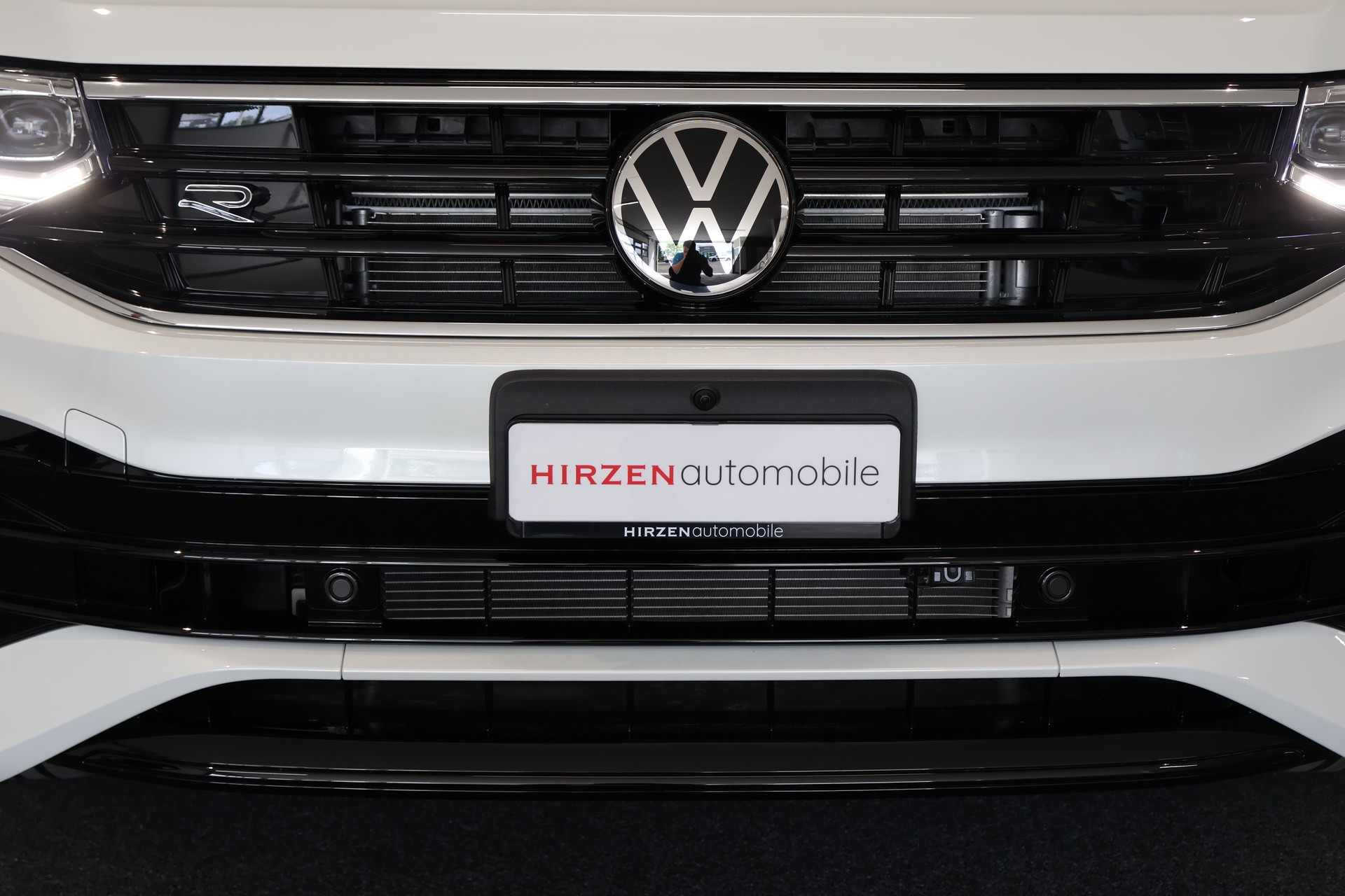 VW Tiguan 2.0TSI R-Line 4Motion DSG-image-31
