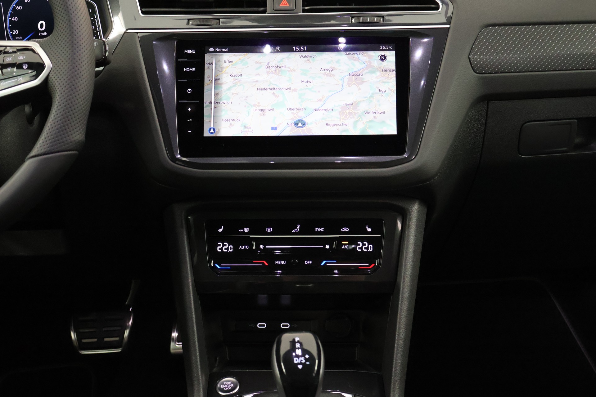 VW Tiguan 2.0TSI R-Line 4Motion DSG-image-15