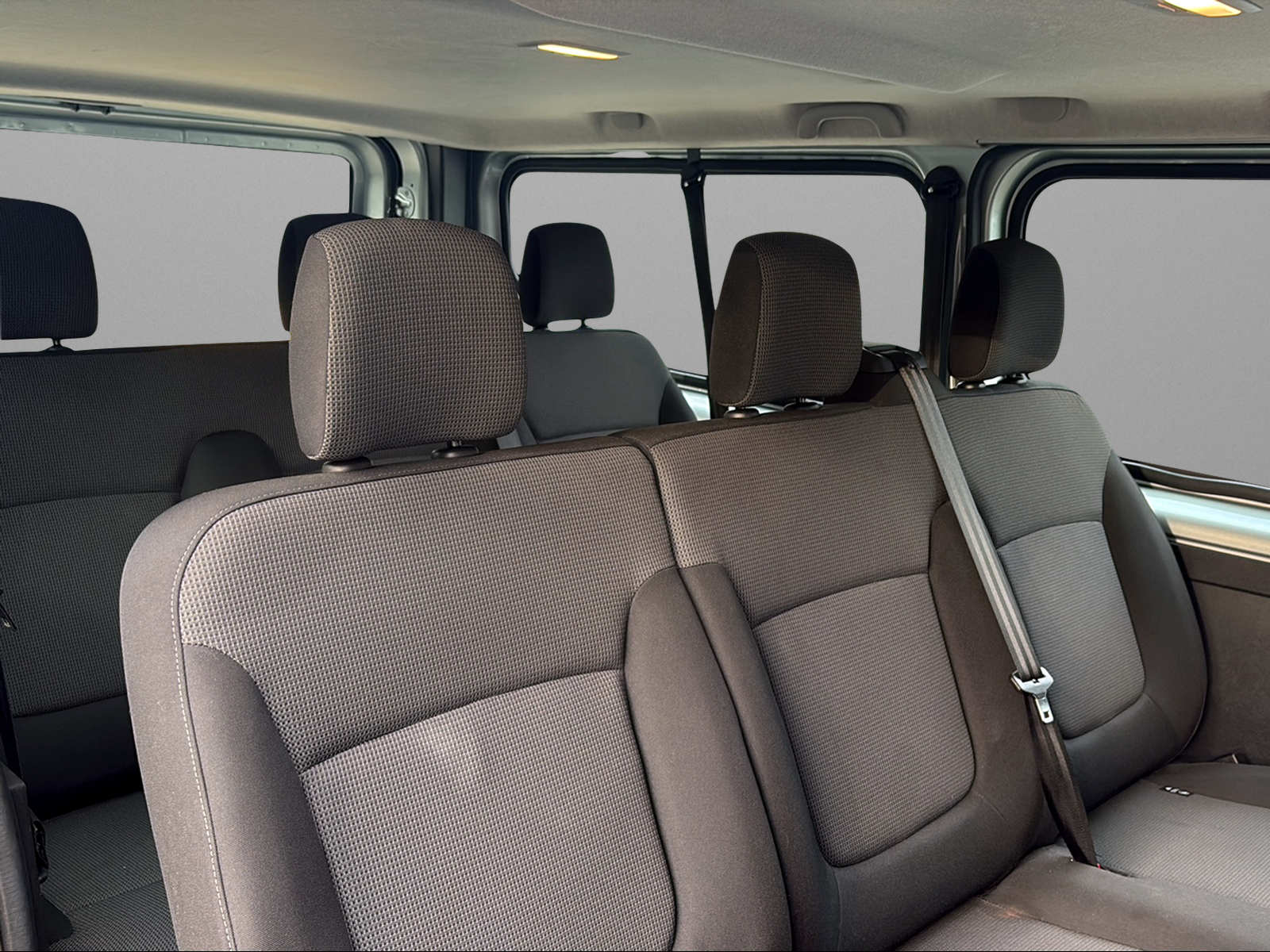 RENAULT Passenger SpaceNomad 2.0 dCi Blue 150 evolution-image-11