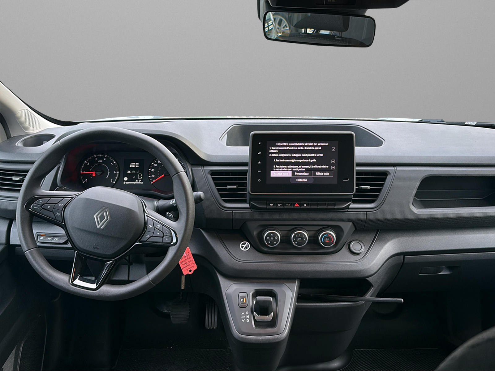 RENAULT Passenger SpaceNomad 2.0 dCi Blue 150 evolution-image-8
