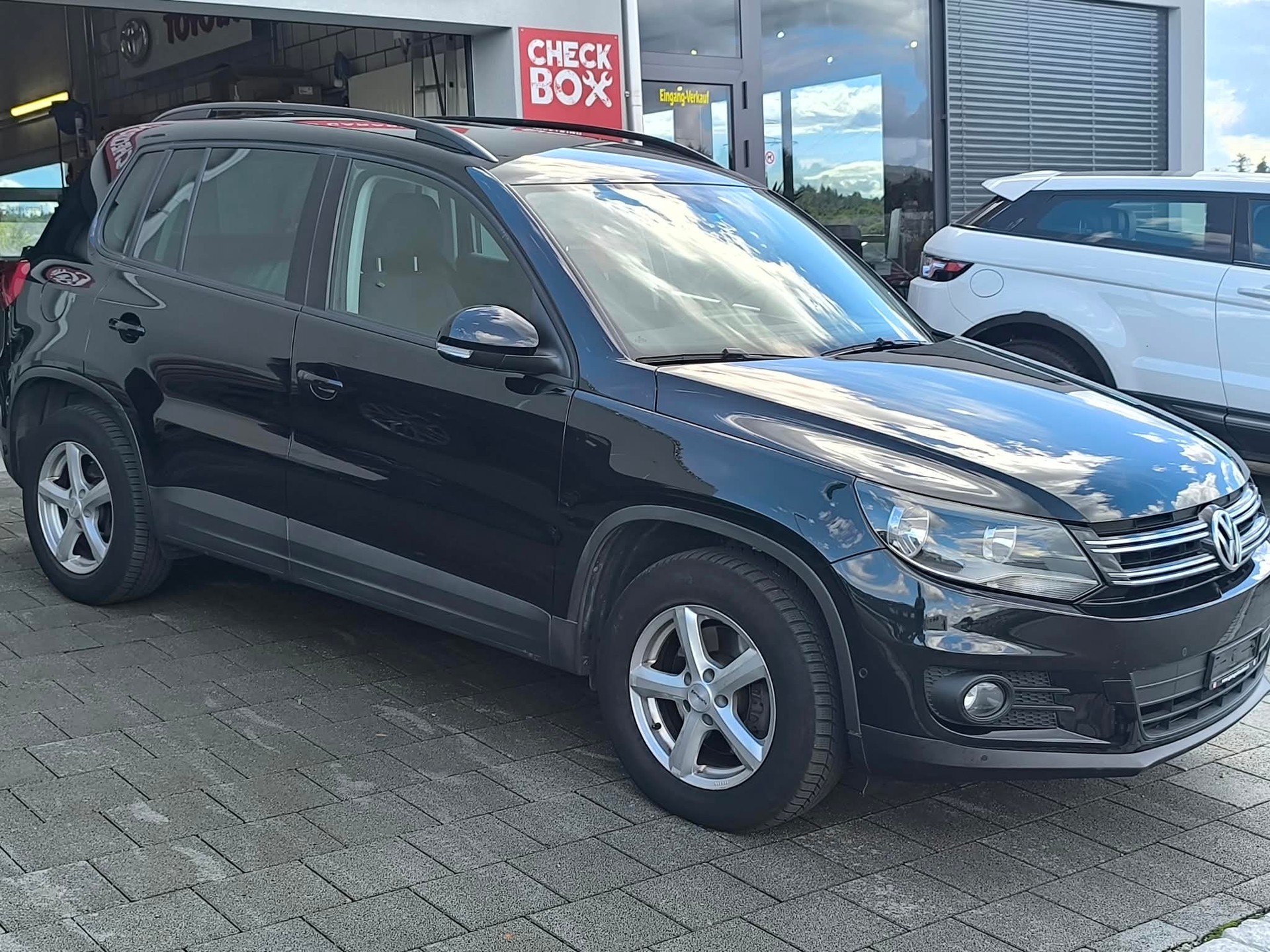 VW Tiguan 2.0 TDI BlueMotion Start 4Motion DSG-image-3