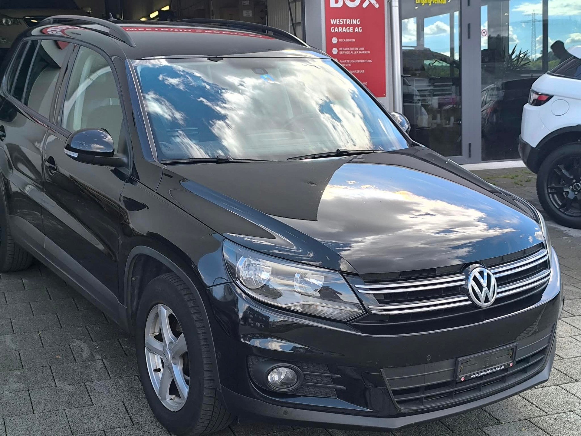 VW Tiguan 2.0 TDI BlueMotion Start 4Motion DSG-image-1