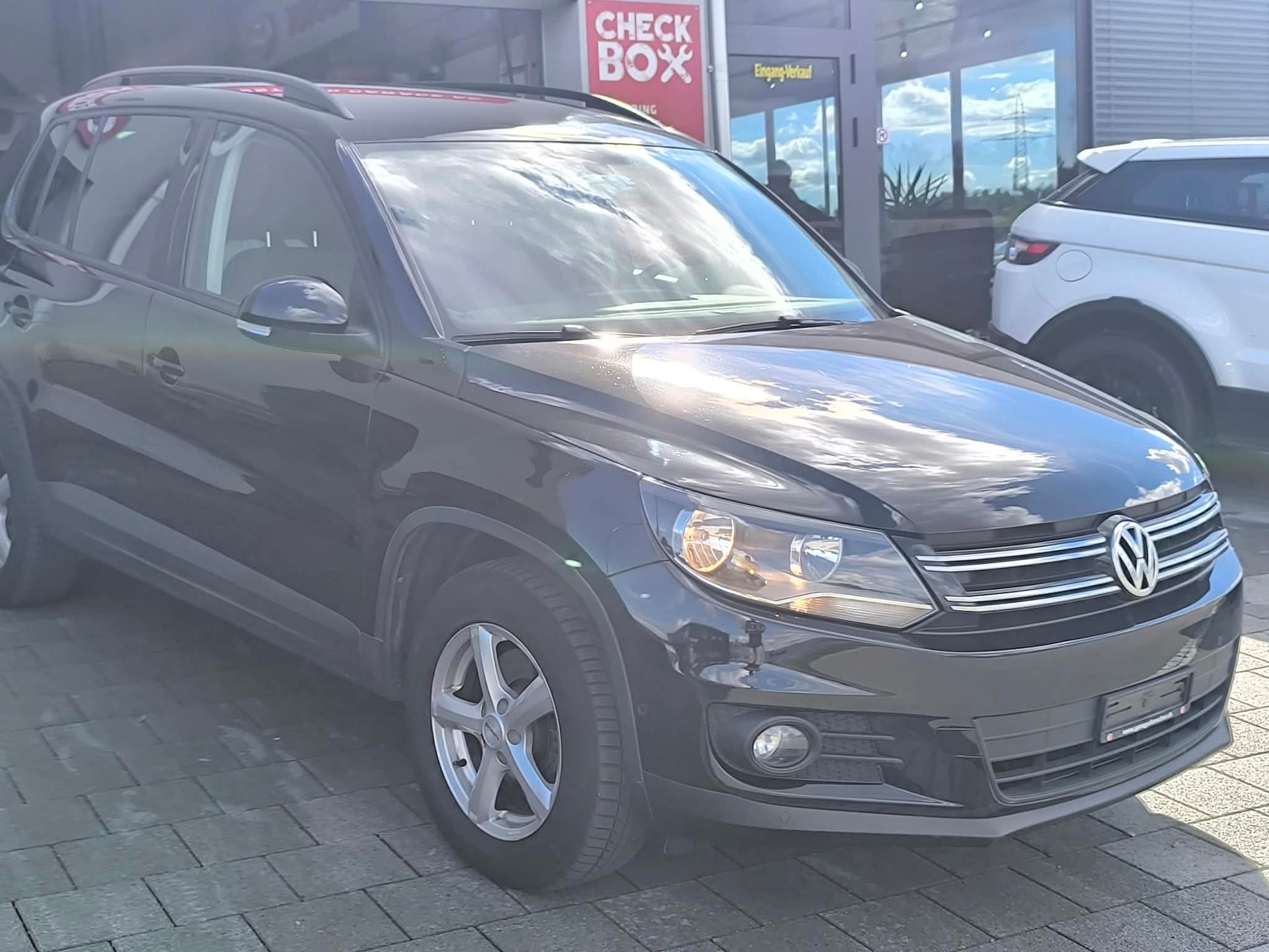 VW Tiguan 2.0 TDI BlueMotion Start 4Motion DSG-image-13