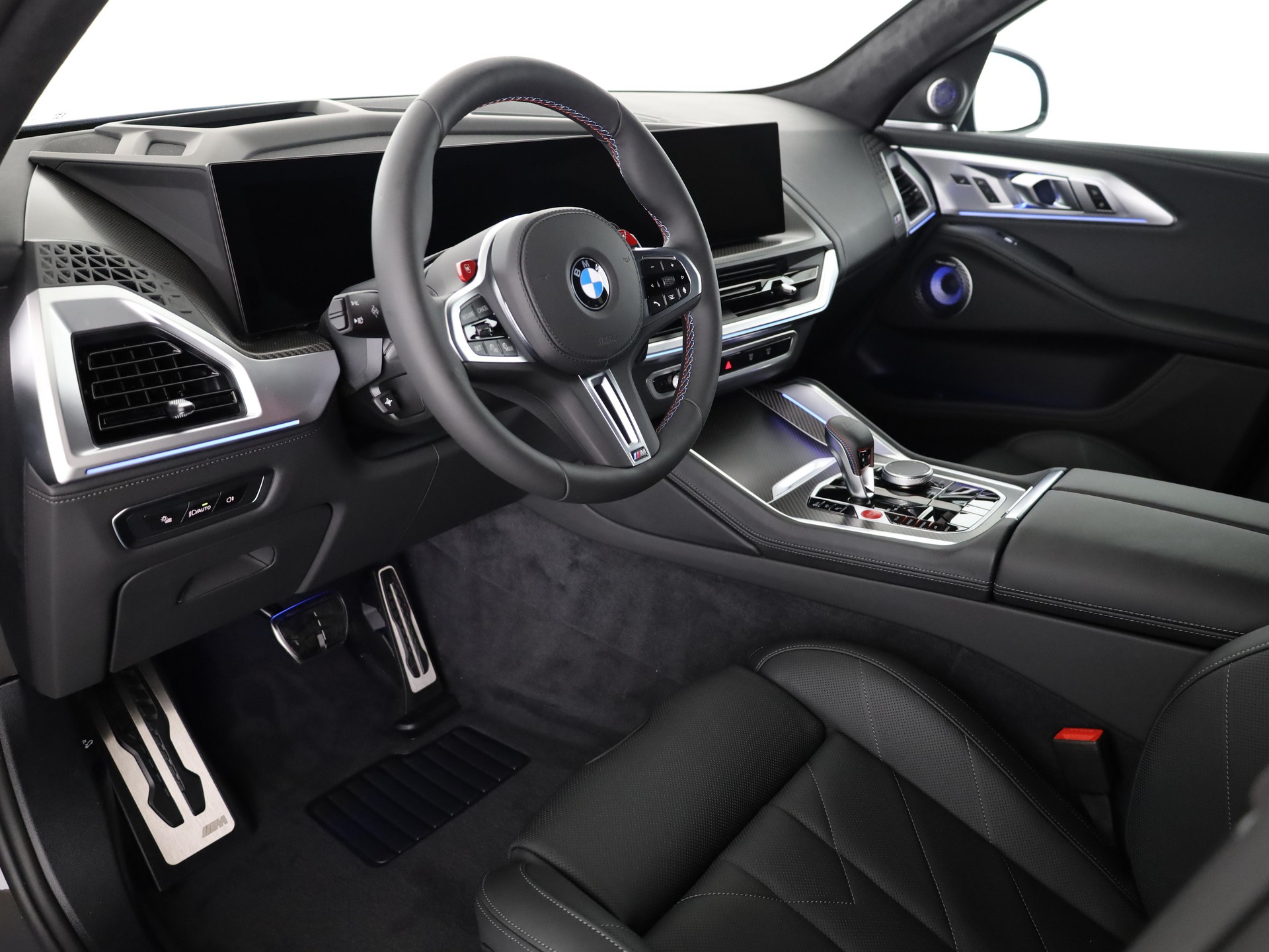 BMW XM G09 50e Plug-in Hybrid-image-12