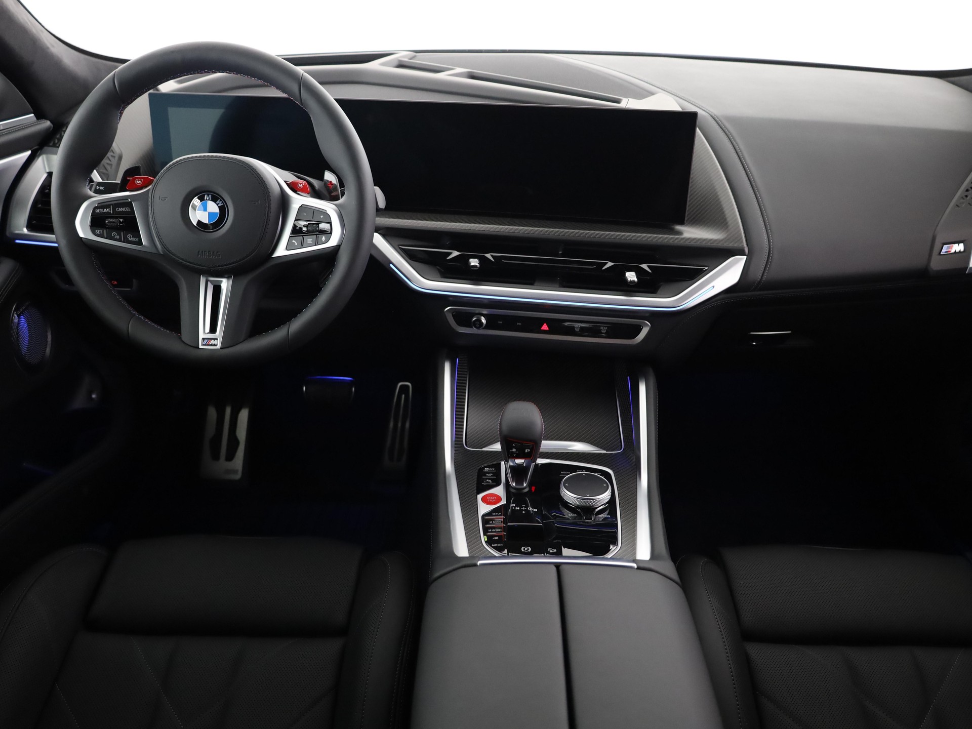 BMW XM G09 50e Plug-in Hybrid-image-16