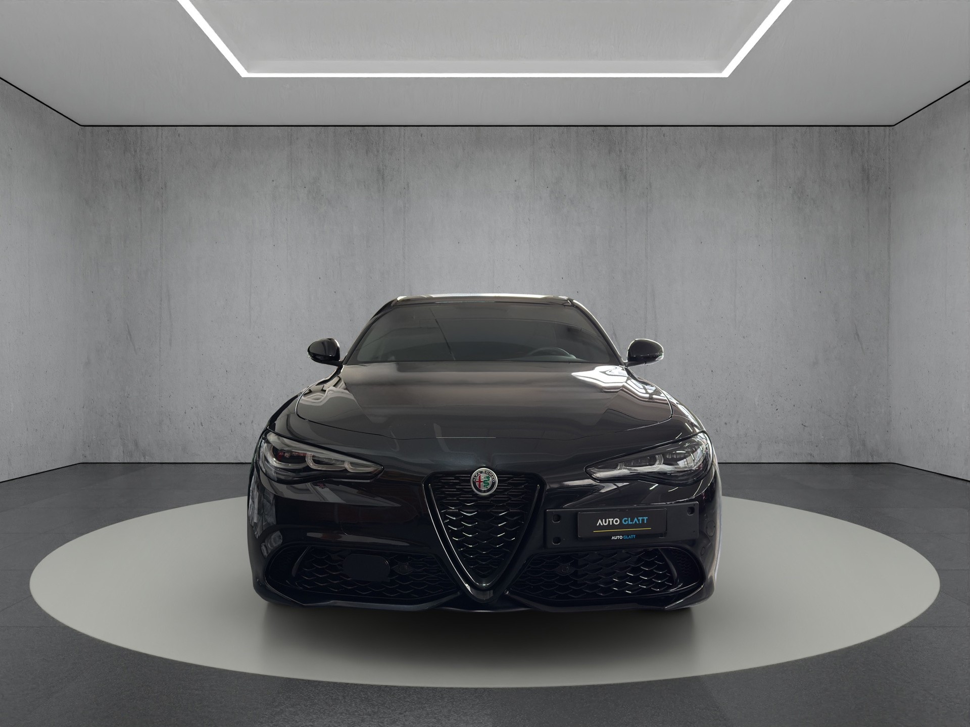 ALFA ROMEO Giulia 2.0 Q4 Intensa Sky "Sonder-Edition mit Panorama-Glasschiebedach"-image-6