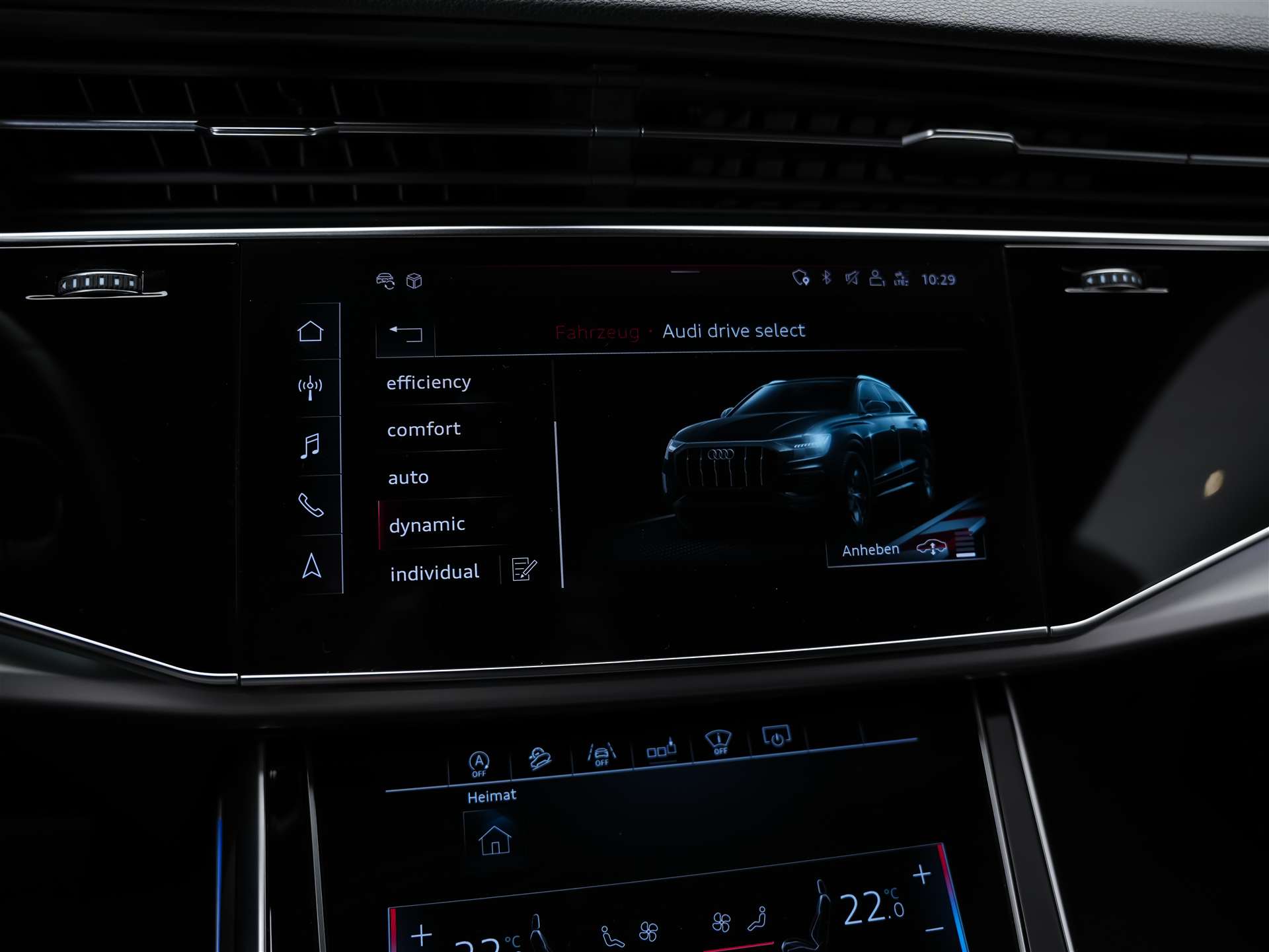 AUDI Q8 55 TFSI quattro tiptronic *22" Felgen*Panorama*B&O*Sitzbelüftung*Head-Up*-image-37