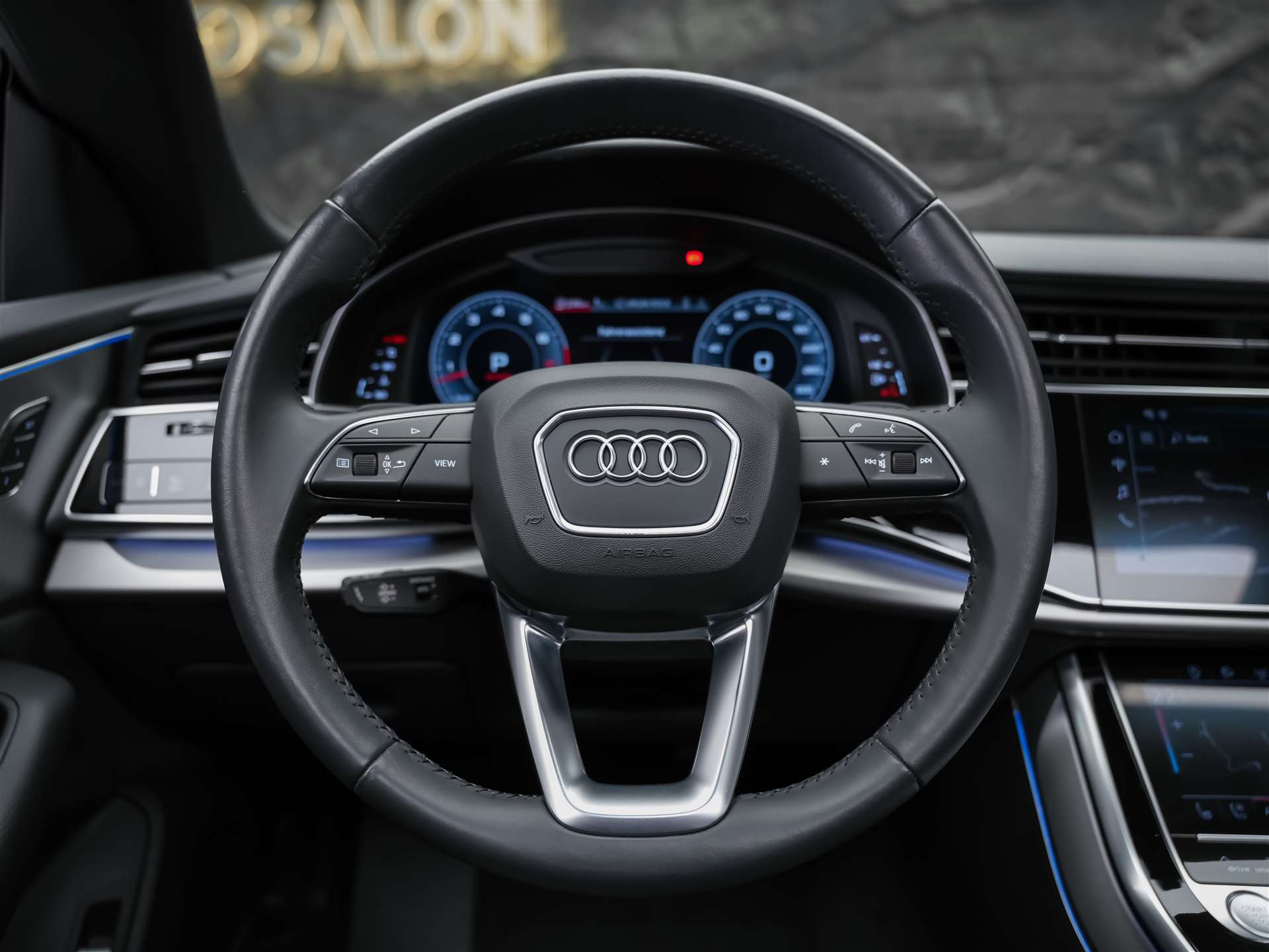 AUDI Q8 55 TFSI quattro tiptronic *22" Felgen*Panorama*B&O*Sitzbelüftung*Head-Up*-image-31