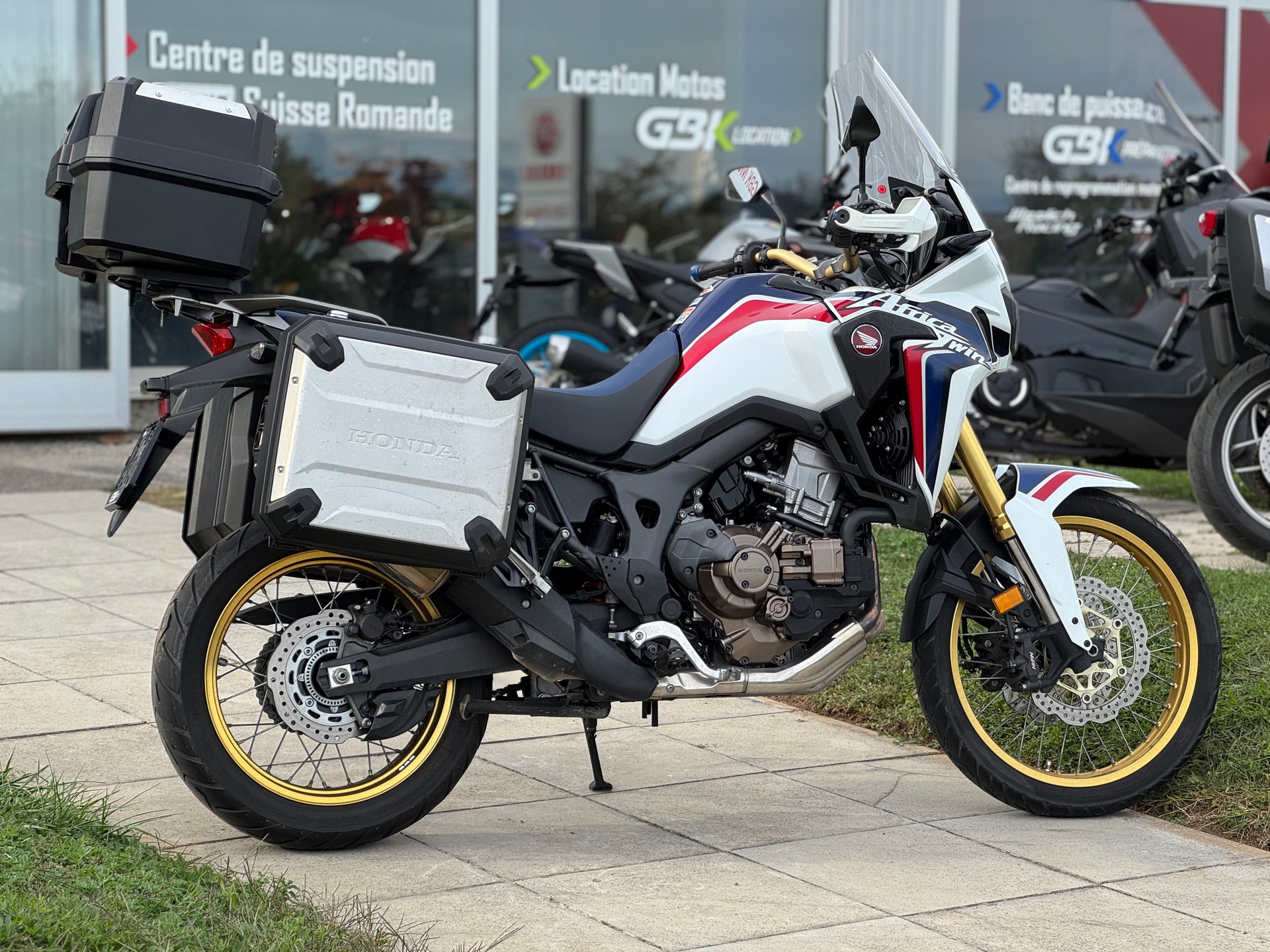 HONDA CRF 1000AD DTC Africa Twin-showroom-element-1