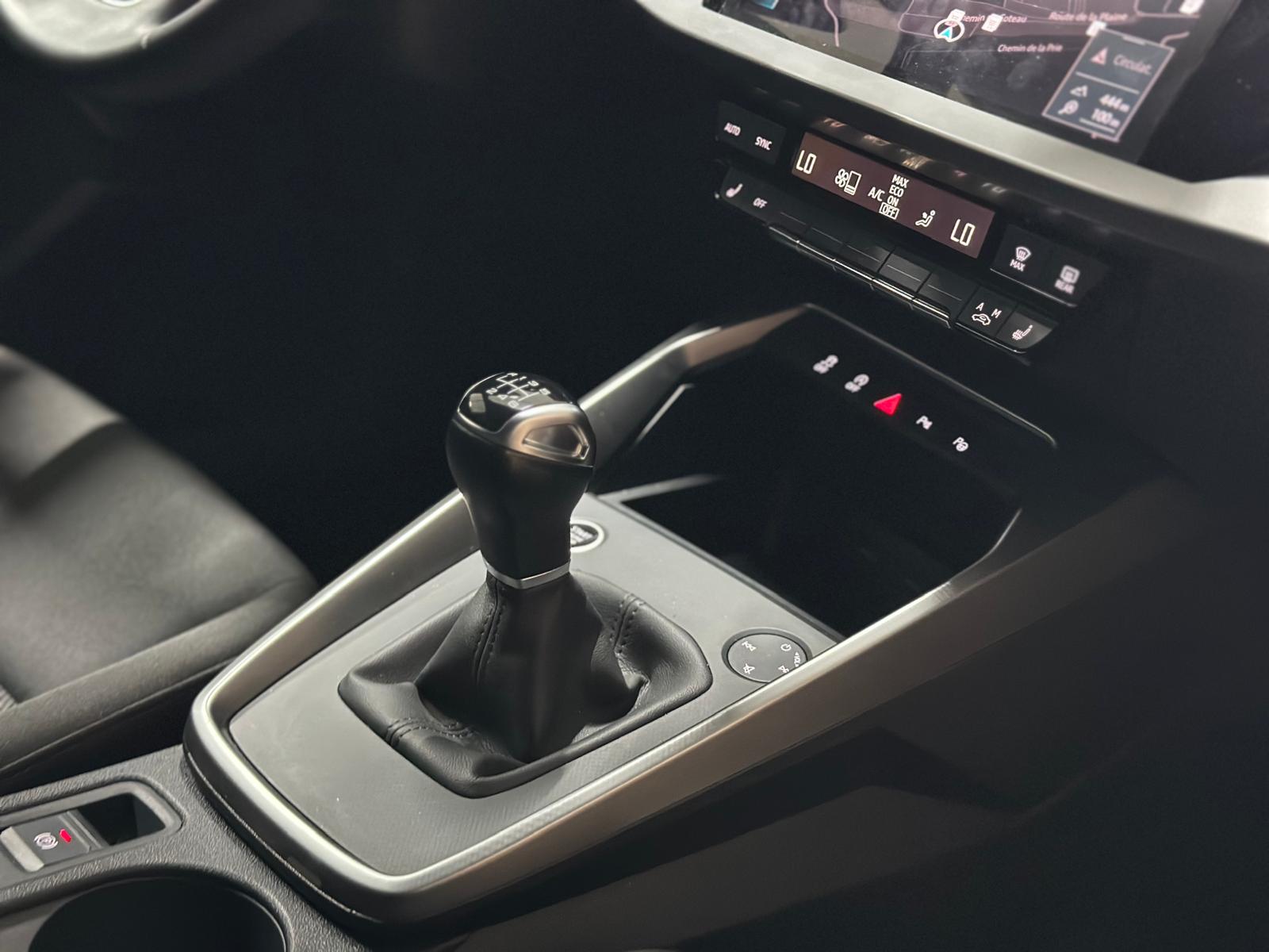 AUDI A3 Sportback 35 TFSI-image-10
