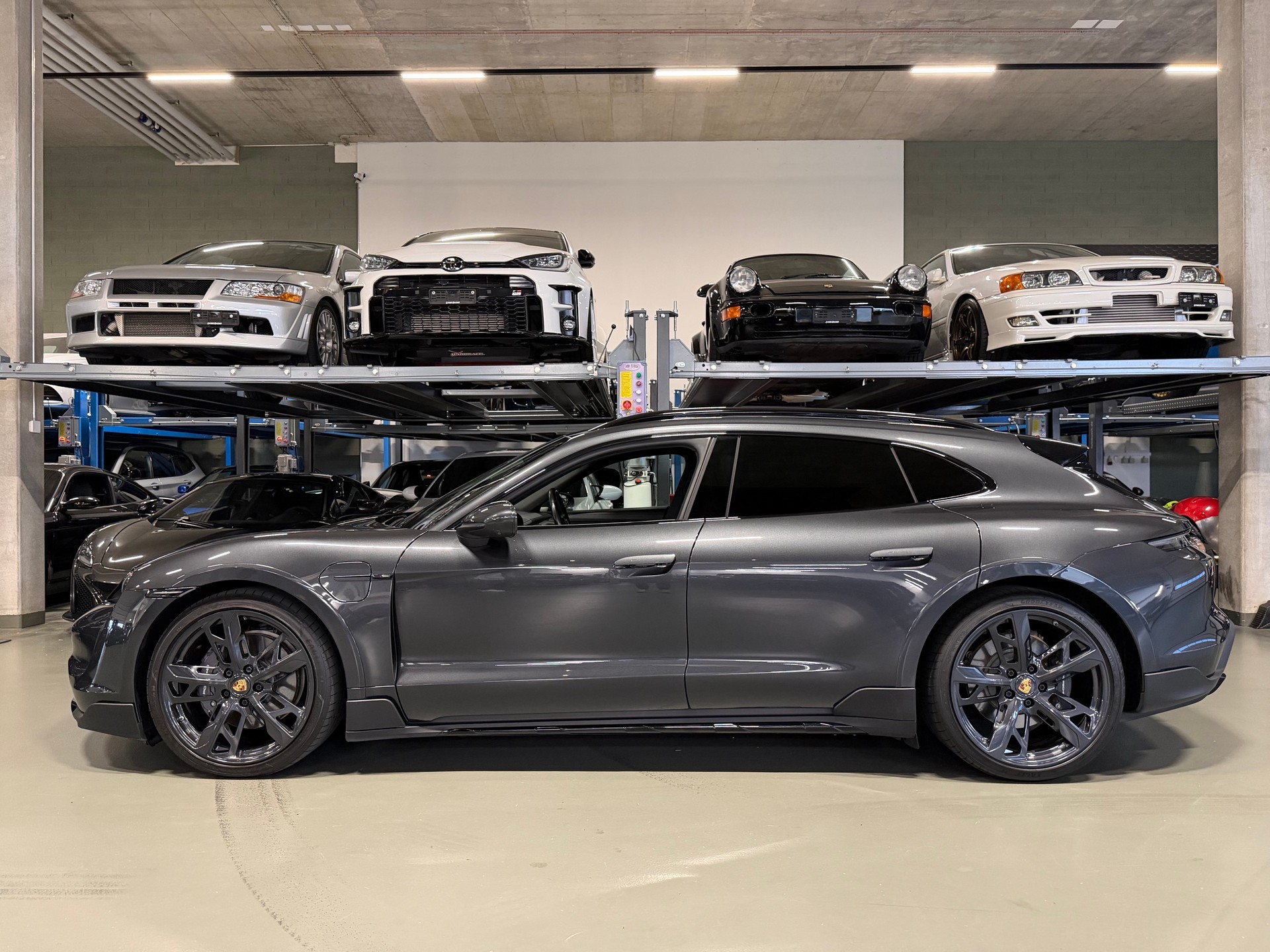 PORSCHE Taycan 4 Cross Turismo *Batterie Perf.+*-image-0