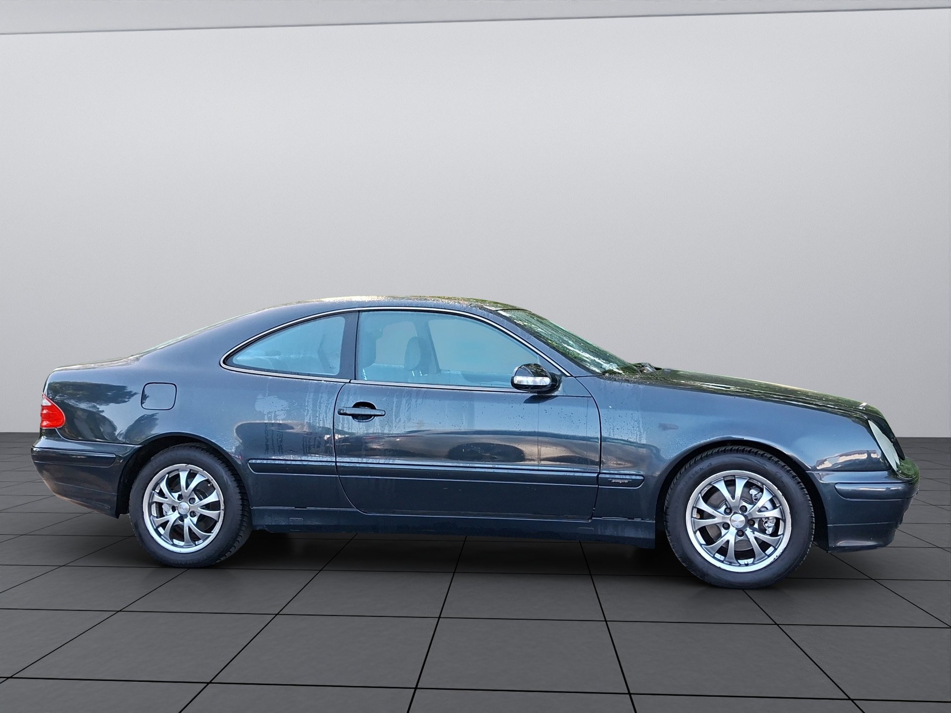 MERCEDES-BENZ CLK 230 K Elégance-image-6