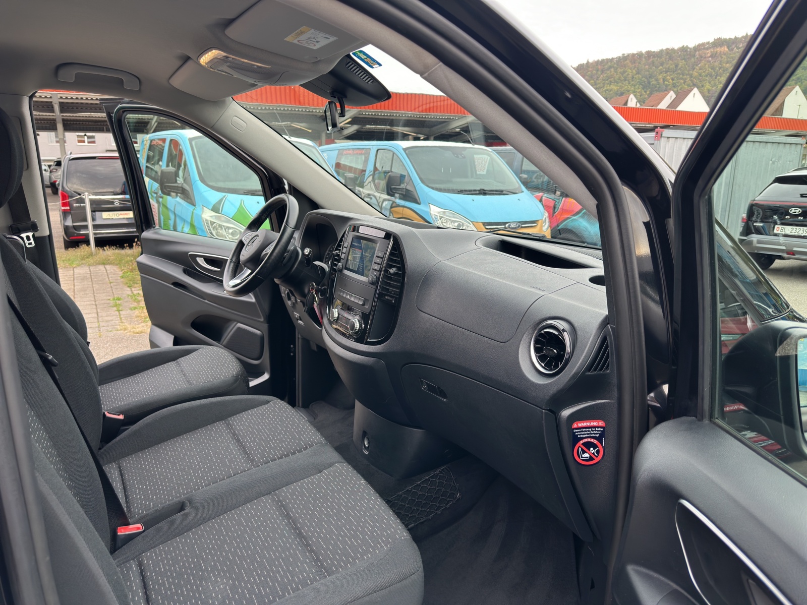 MERCEDES-BENZ Vito 116 CDI Lang Select Tourer 4Matic 9G-Tronic-image-20