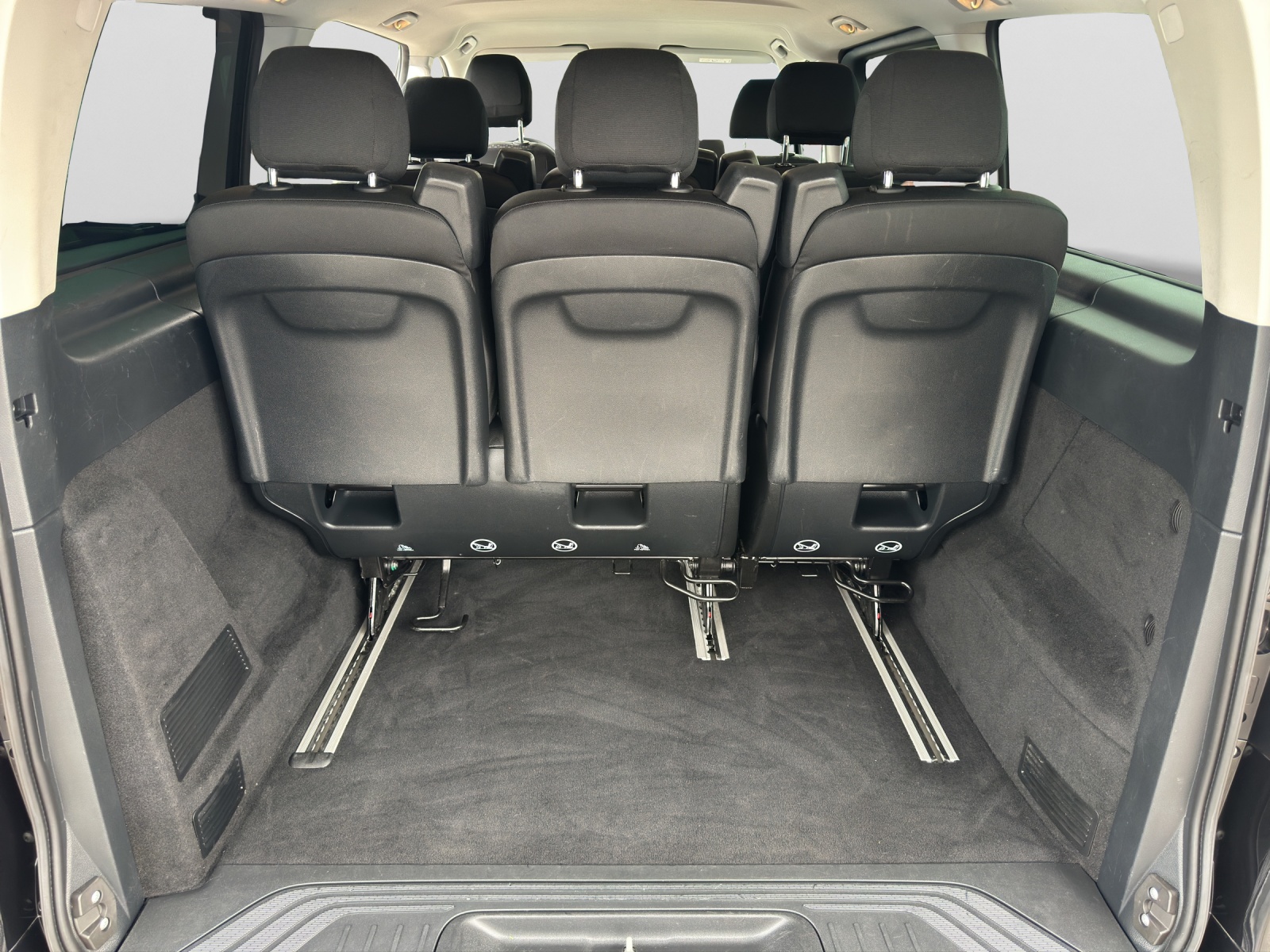 MERCEDES-BENZ Vito 116 CDI Lang Select Tourer 4Matic 9G-Tronic-image-15