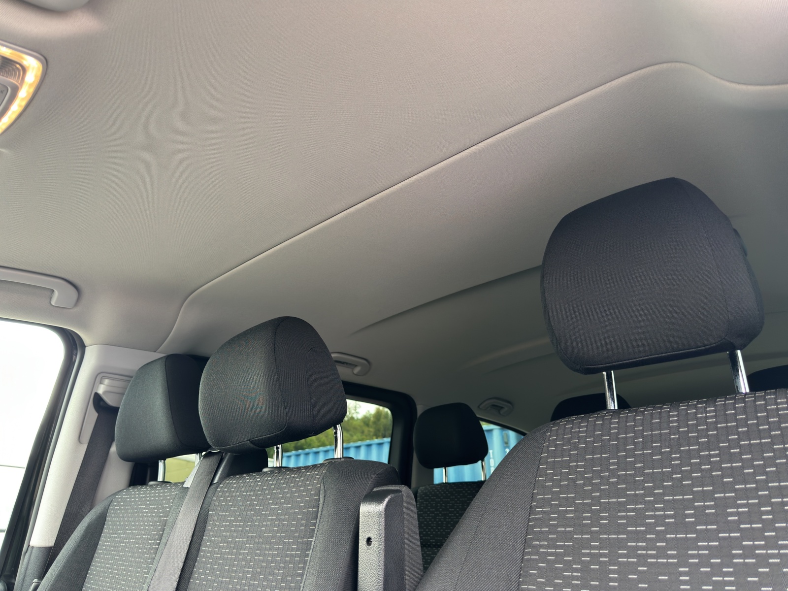 MERCEDES-BENZ Vito 116 CDI Lang Select Tourer 4Matic 9G-Tronic-image-9
