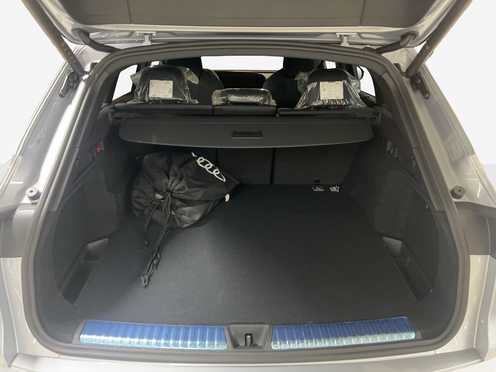 AUDI Q5 e-hybrid quattro 220 kW S-tronic-image-12