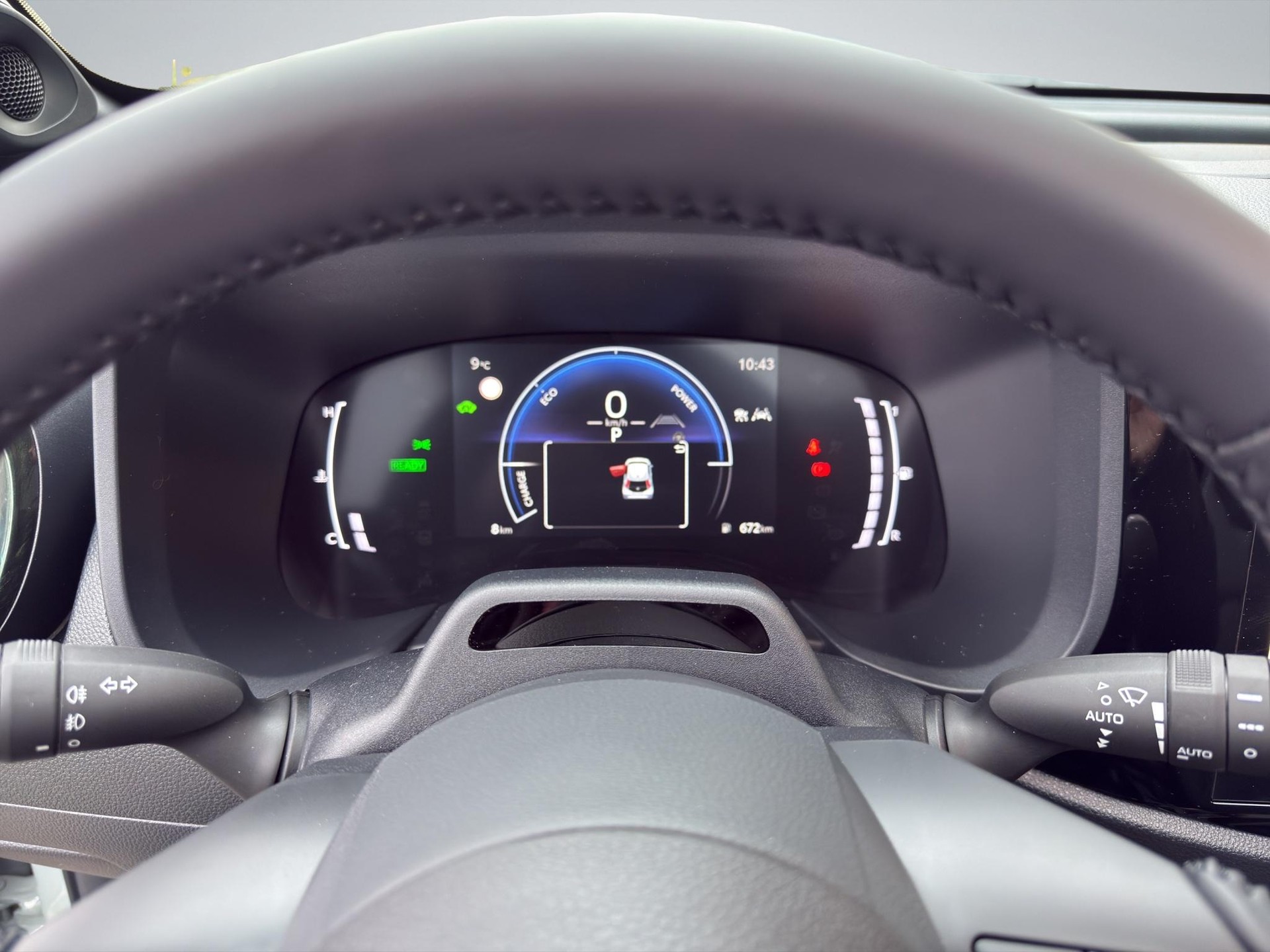 TOYOTA Aygo X 1.5 VVT-i HSD Style Cabrio-image-10